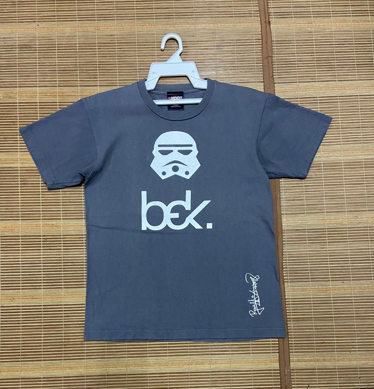 Band Tees BECK : INDIE BAND STORMTROOPER Size US S / EU 44-46 / 1 - 1 Thumbnail