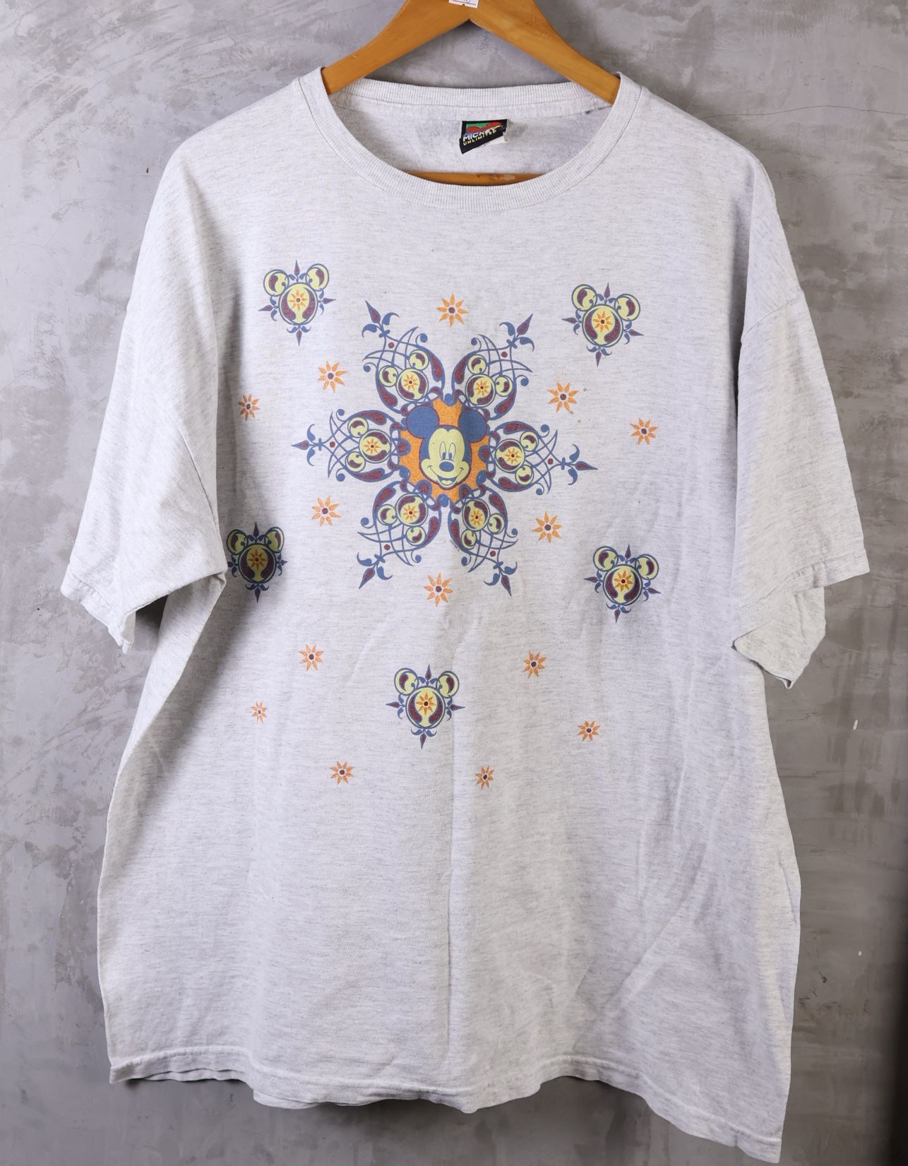 Mickey Mouse Vintage 90s Disney Mickey Mandala Tee XL Size US XL / EU 56 / 4 - 1 Thumbnail