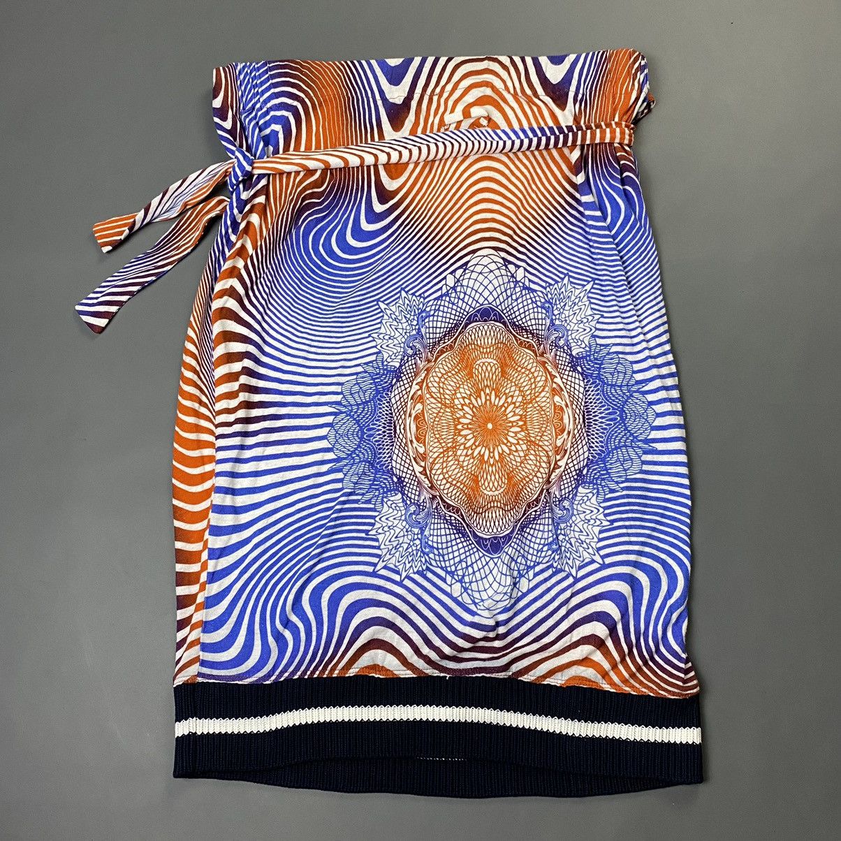 Jean Paul Gaultier Jean Paul Gaultier - Illusion Wraparound Tie Print Skirt Size 28" / US 6 / IT 42 - 7 Thumbnail