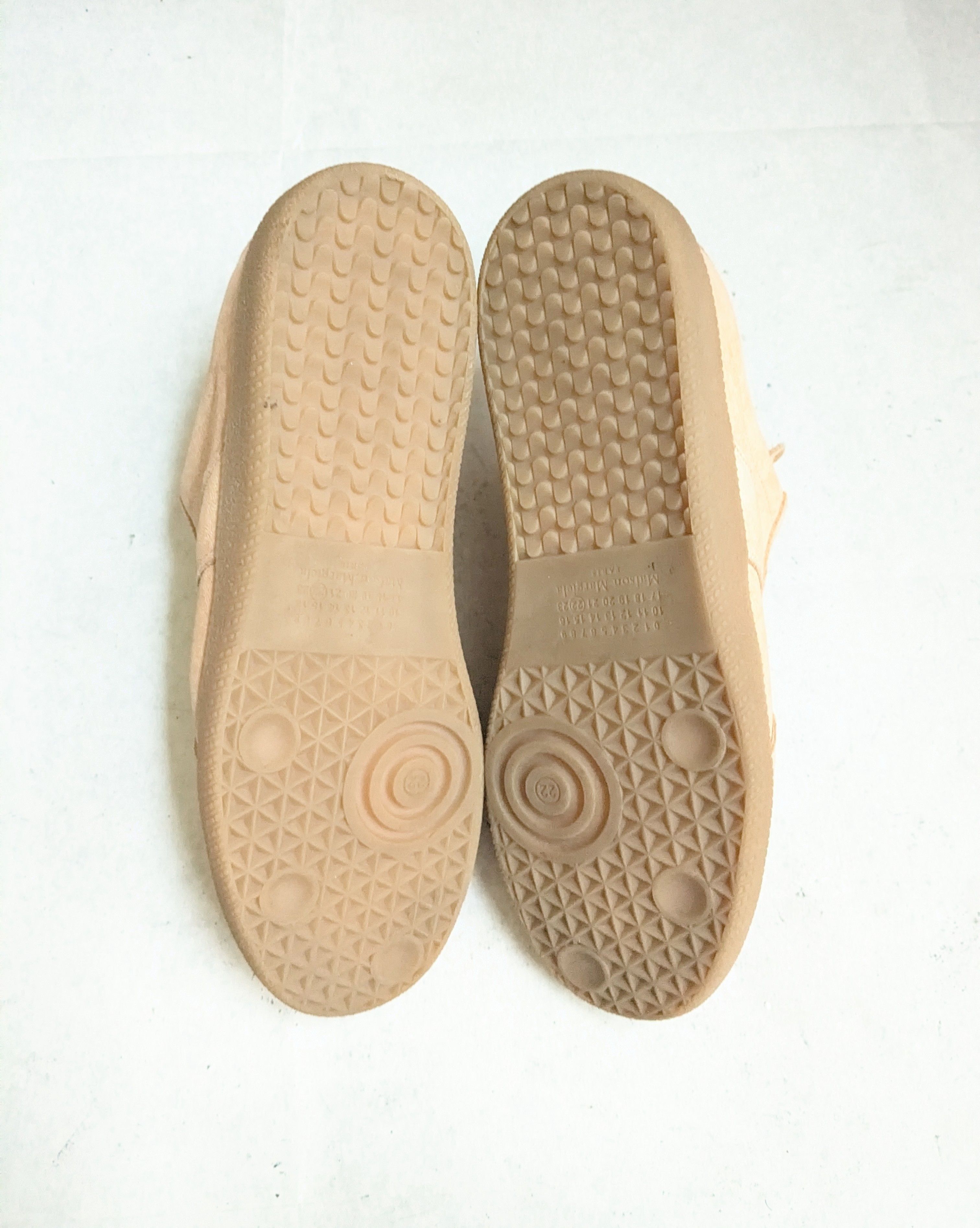 Maison Margiela Maison Margiela Replica GAT 11 44 Low Tops Beige Size US 11 / EU 44 - 16 Thumbnail