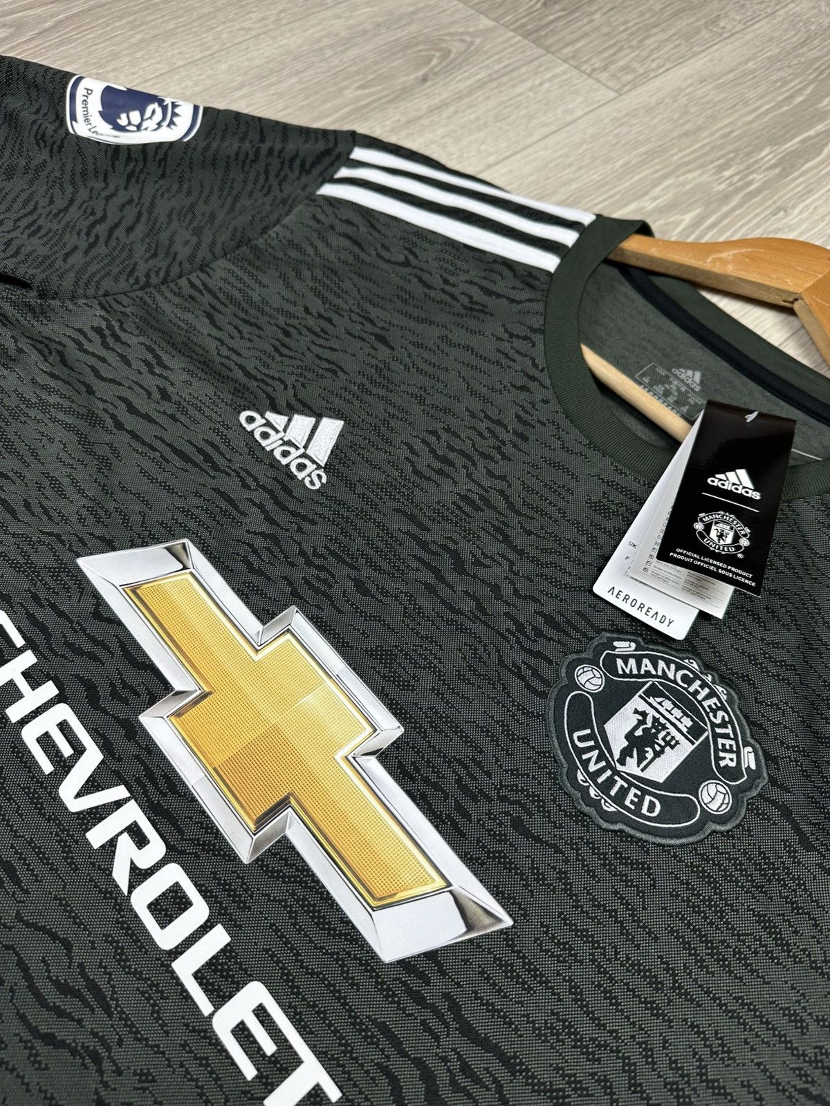 Adidas Adidas 2020/21 Manchester United Jersey #18 B. Fernandes Size US XXL / EU 58 / 5 - 9 Thumbnail