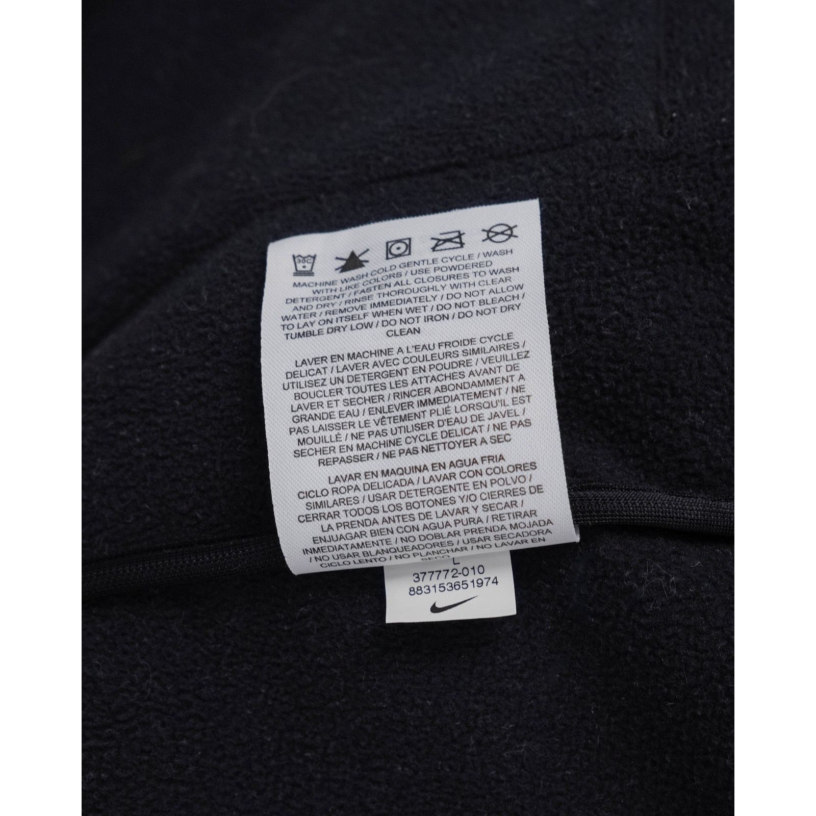 Nike ACG Vintage nike acg softshell black hooded tech zip jacket Size US L / EU 52-54 / 3 - 12 Thumbnail