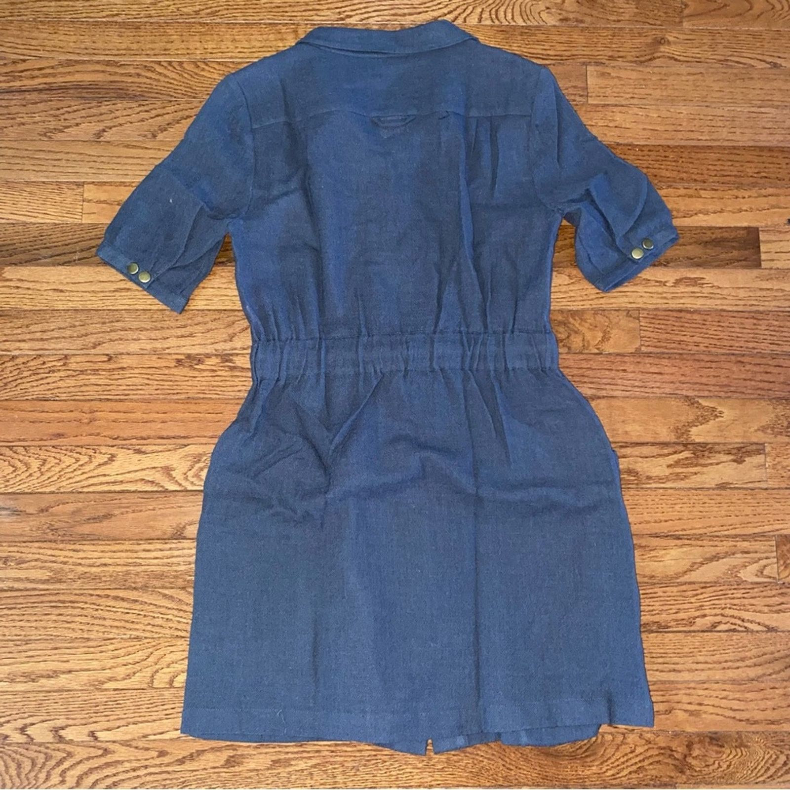 Calypso St Barth New Calypso St Barth $350 Gray Linen Snap Front Dress MED Size M / US 6-8 / IT 42-44 - 7 Thumbnail