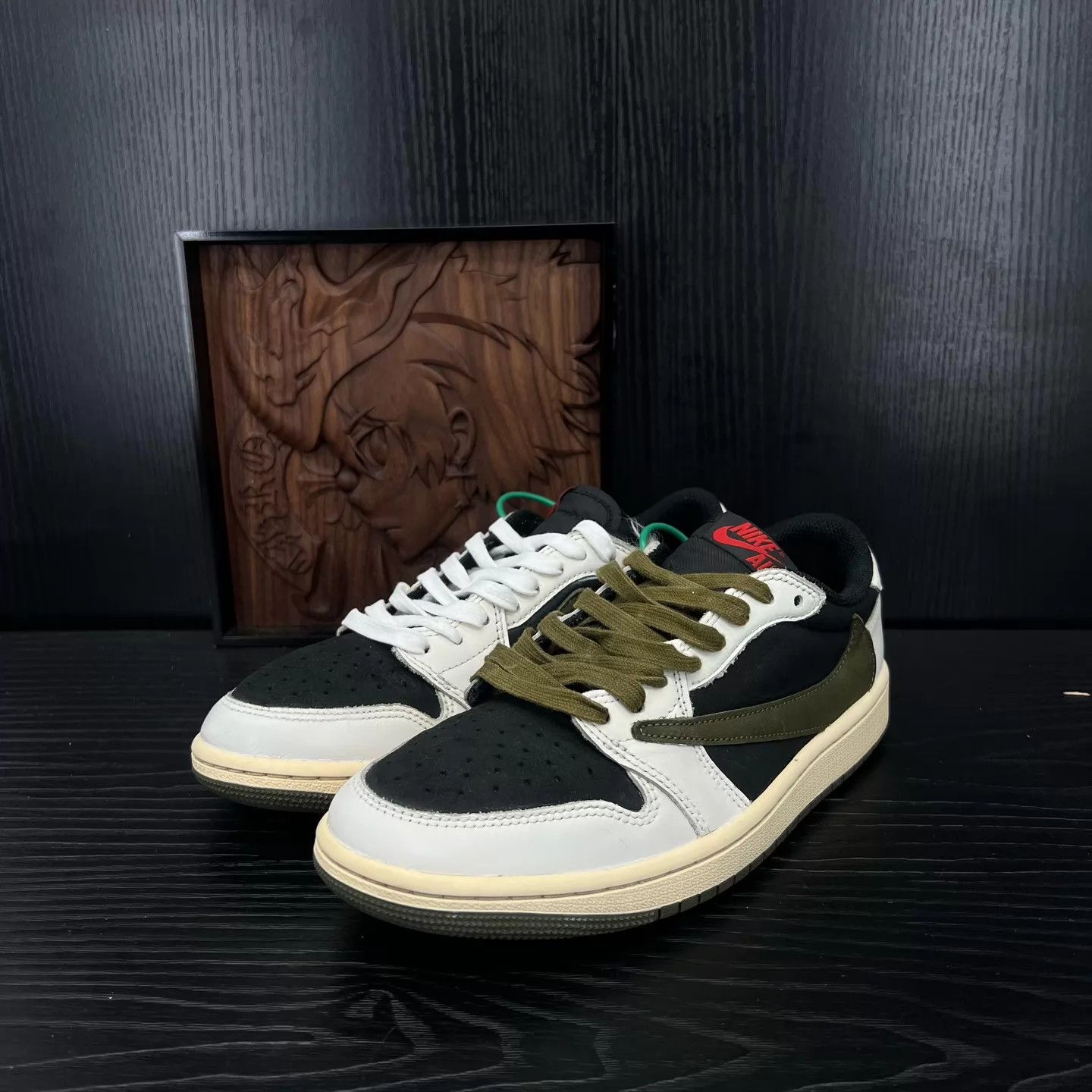 Nike AJ1 Low TS Olive Barbed Wire 5.0 40.5 with box Size US 7.5 / EU 40-41 - 1 Thumbnail