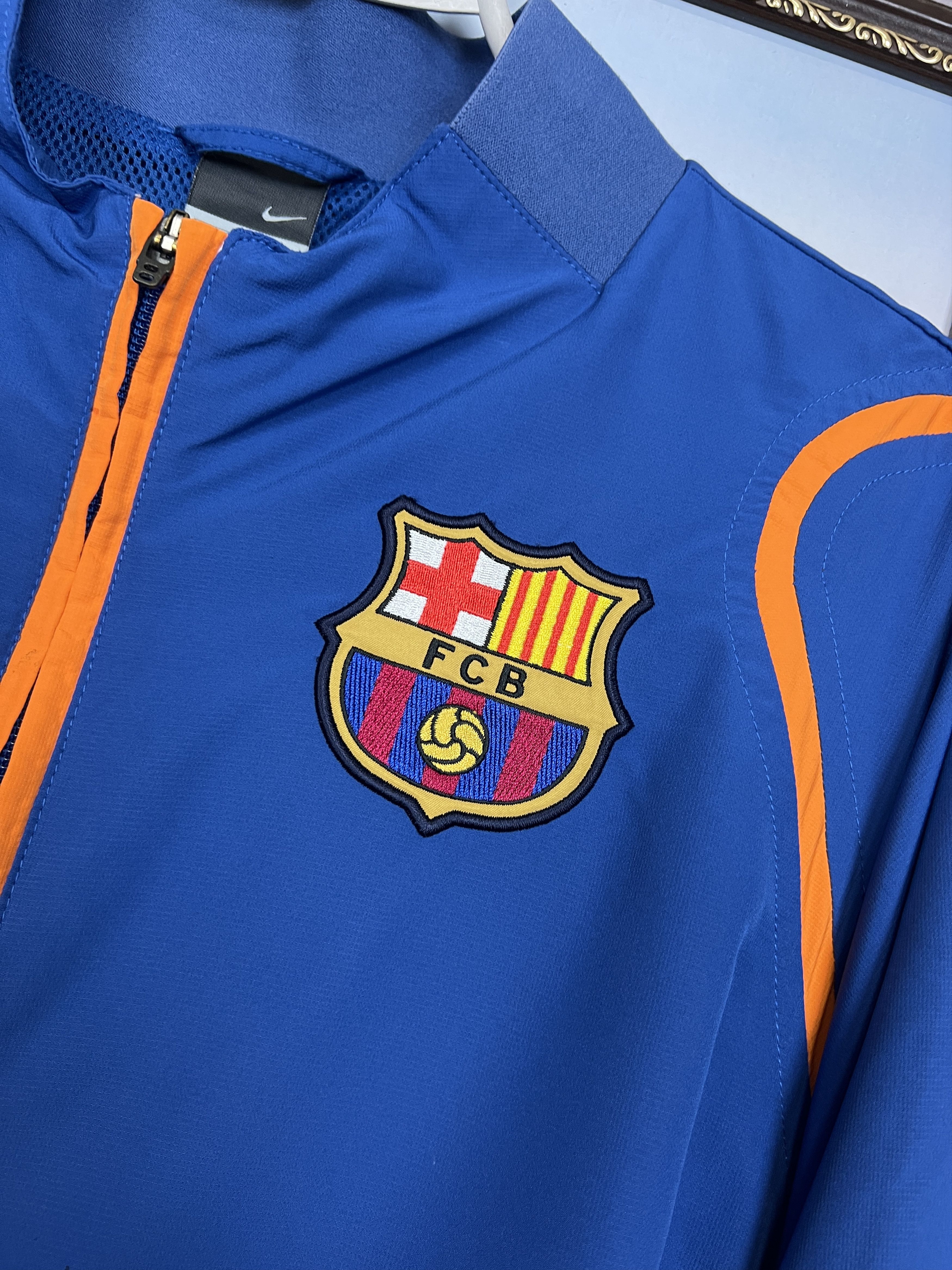 Nike Vintage Nike Barcelona Football Jacket Soccer Track Top Blue Size US L / EU 52-54 / 3 - 3 Thumbnail