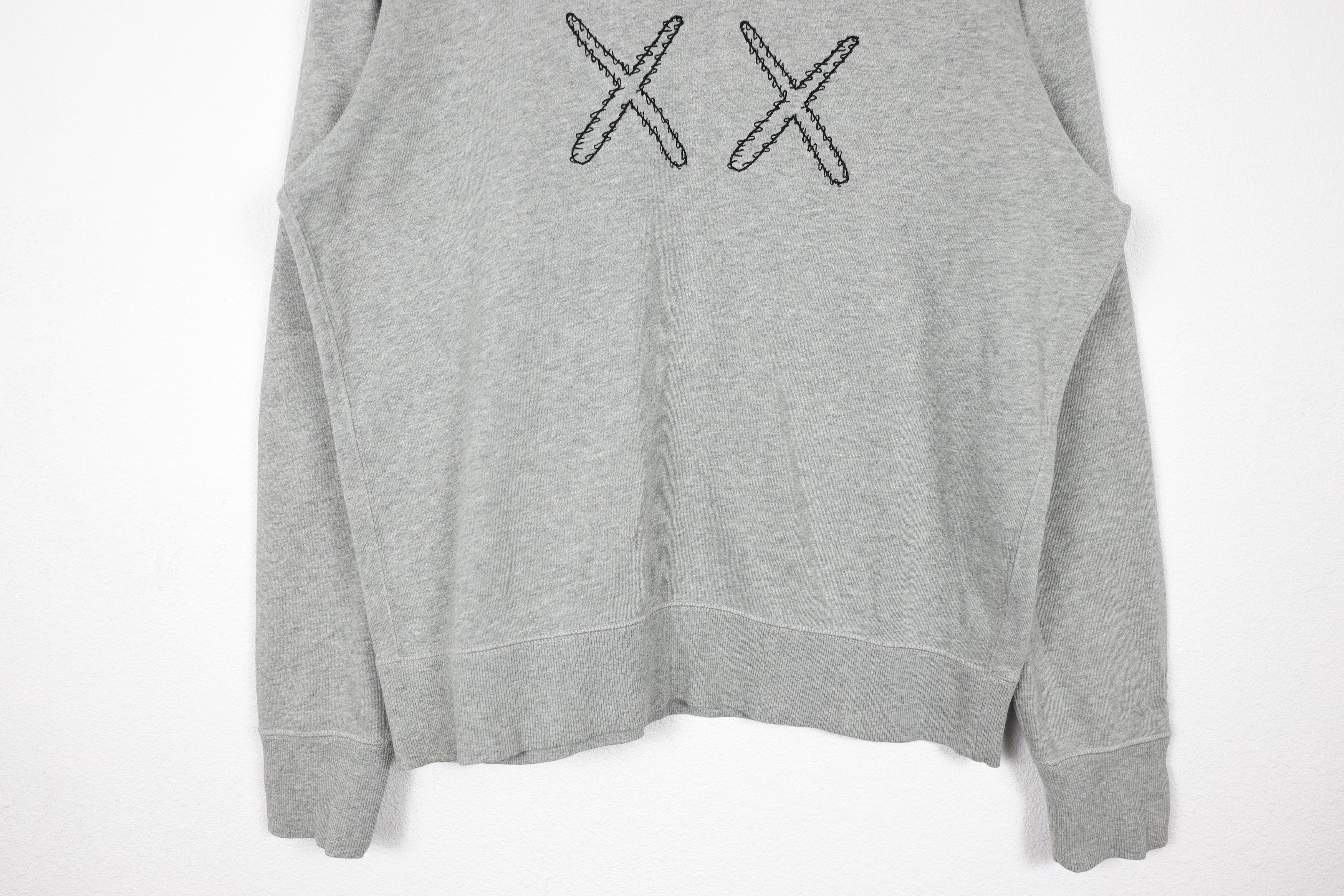 Kaws Kaws x Uniqlo Sesame Logo Sweatshirt Japan Size US M / EU 48-50 / 2 - 3 Thumbnail