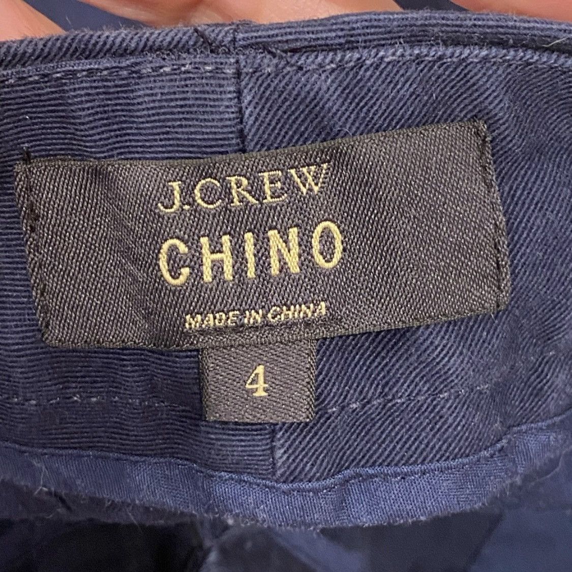 J.Crew J. Crew Blue Red Cherry Embroidered Shorts Chino Preppy Size 27" / US 4 / IT 40 - 6 Thumbnail