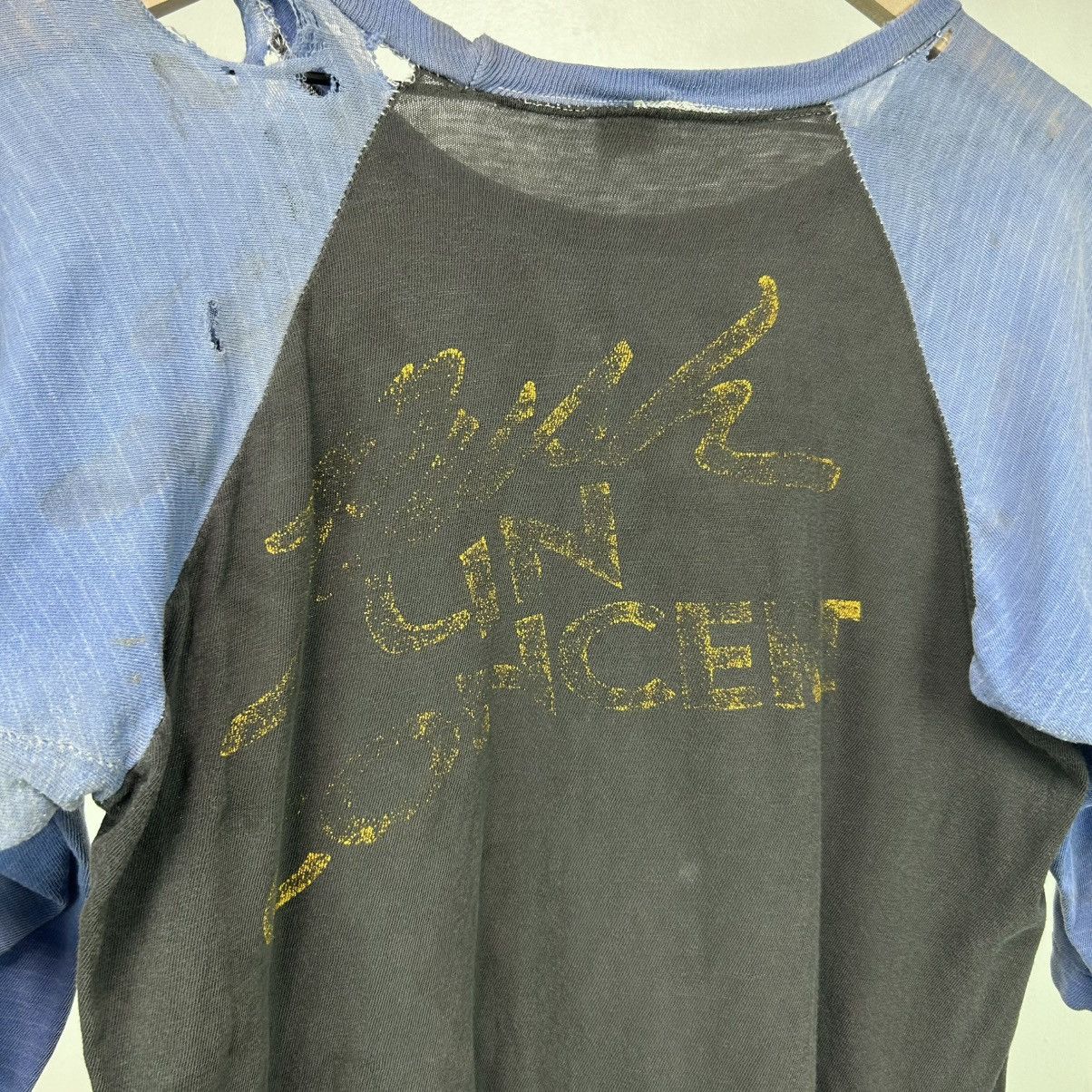 Vintage Vintage 80s Rush Signals tour distressed band raglan t shirt Size US S / EU 44-46 / 1 - 4 Thumbnail