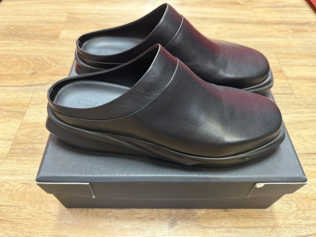 1017 ALYX 9SM 1017 ALYX 9SM Black Leather Mono Mule Shoes Slip On Size US 11.5 / EU 44-45 - 3 Thumbnail