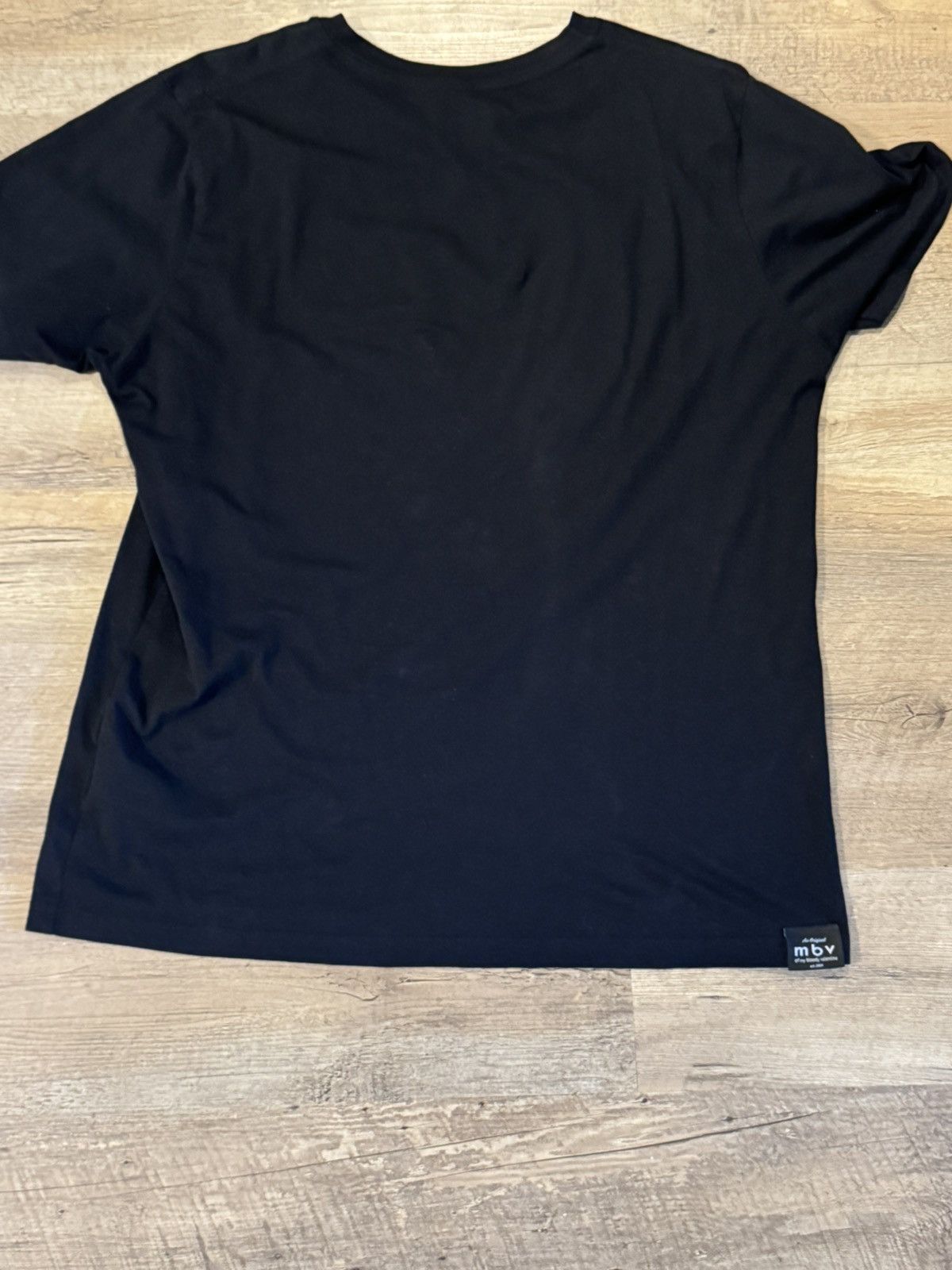 Band Tees Offical mbv “loveless” album shirt Size US M / EU 48-50 / 2 - 2 Thumbnail