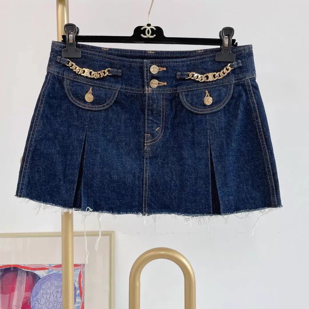 Celine CELINE Blue Chain Detail Low-Rise Mini Skirt 28 Size 28" / US 6 / IT 42 - 1 Thumbnail