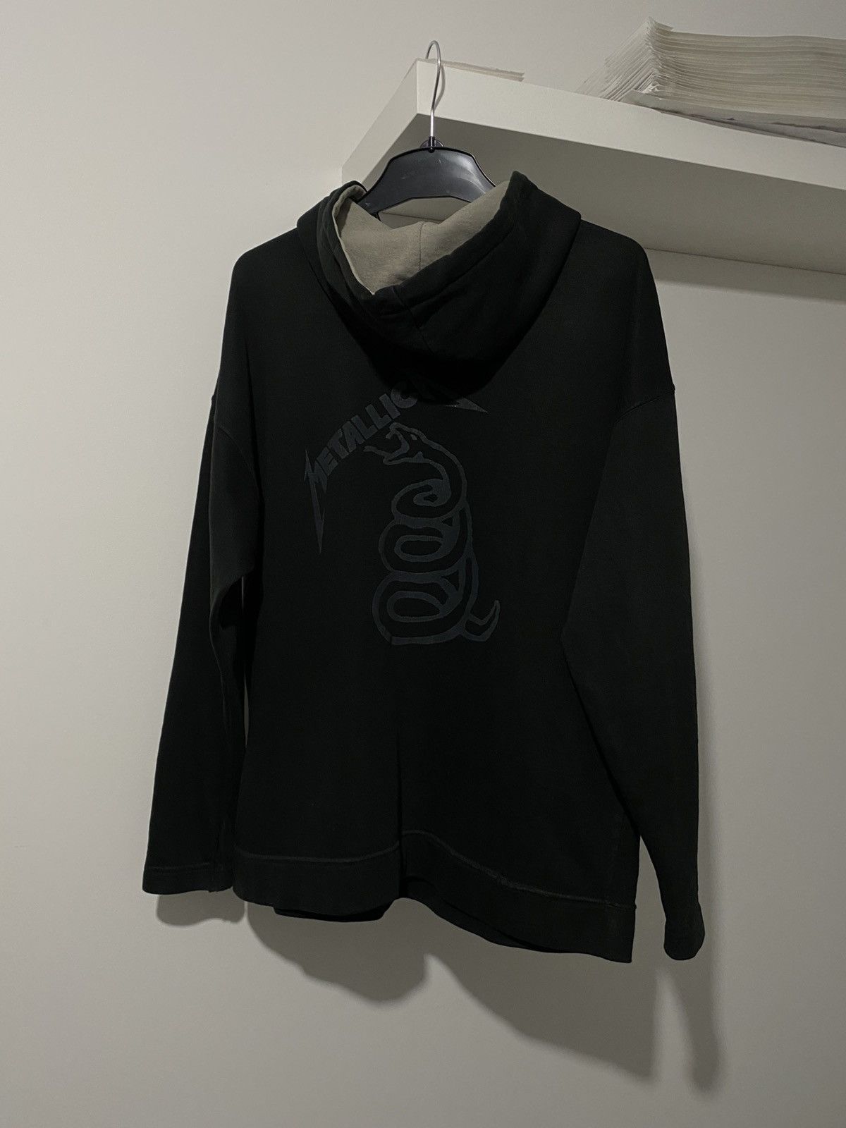 Band Tees × Metallica × Vintage Metallica Snake Hoodie L Boxy Fit vintage metal alternative Size US L / EU 52-54 / 3 - 7 Thumbnail