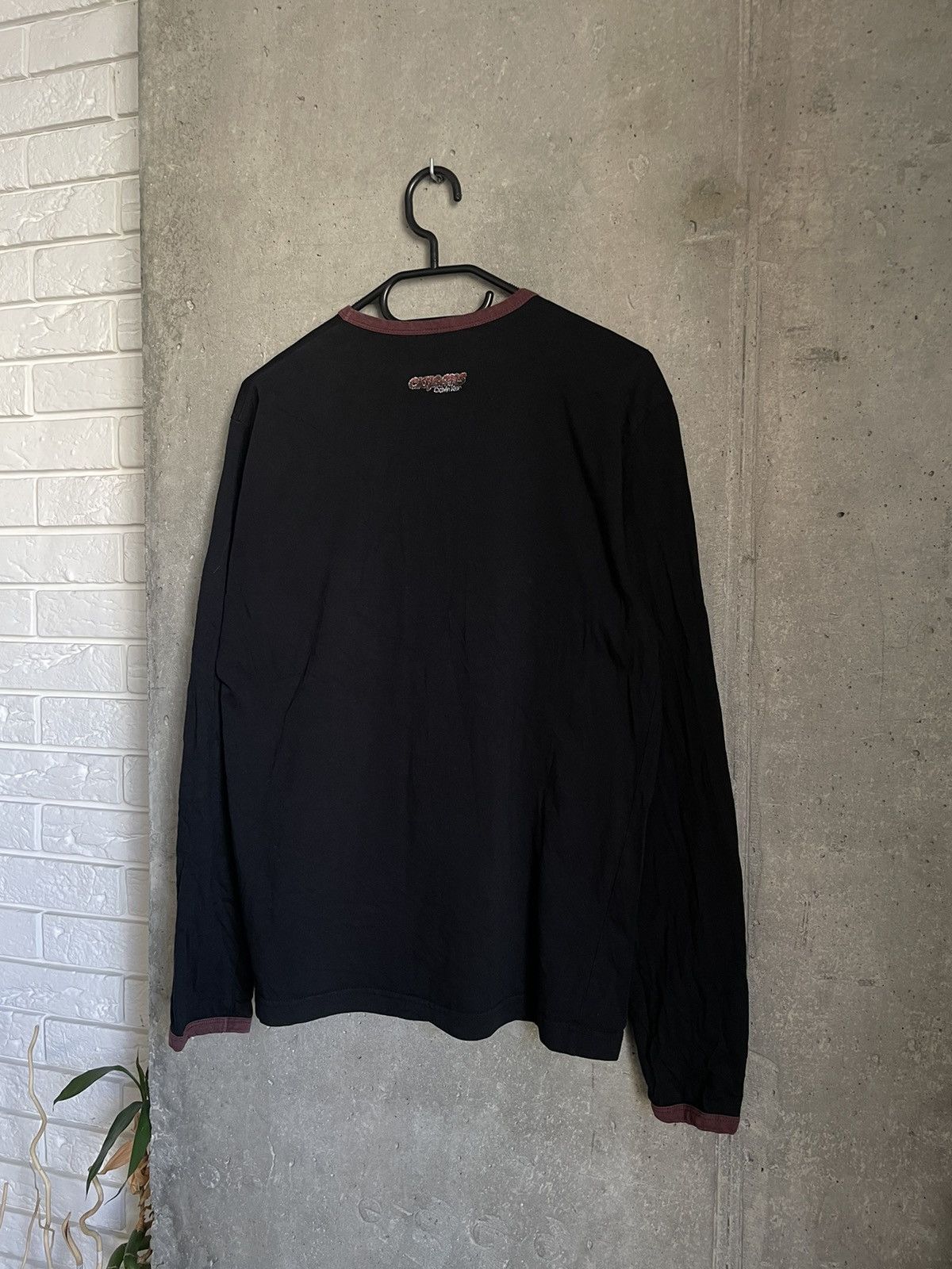Calvin Klein Vintage Archive Calvin Klein Jeans Tiger Longsleeve Opium Size L / US 10 / IT 46 - 11 Thumbnail