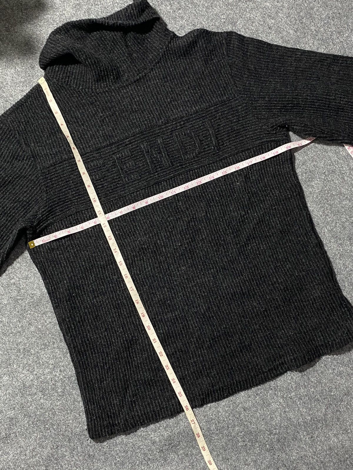 Vintage Fendi big logo turtleneck sweater made in Italy