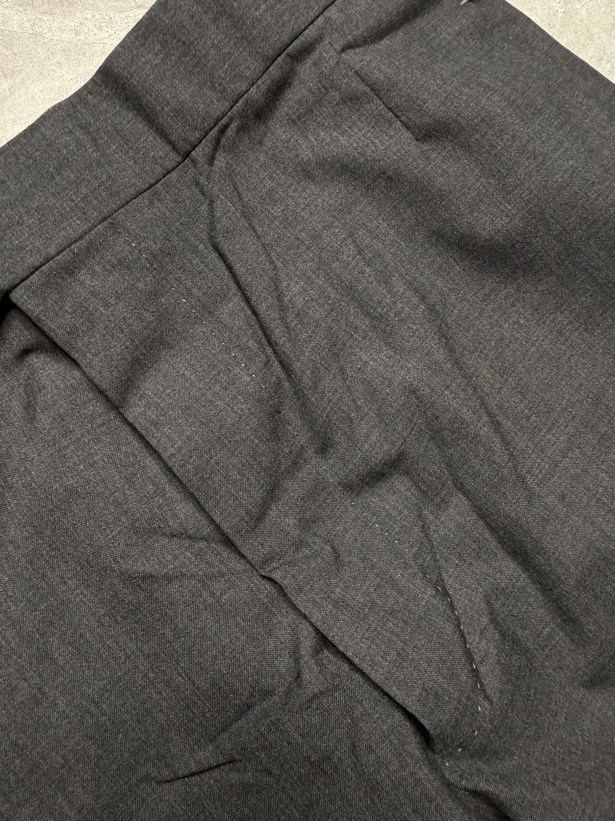 Thom Browne Thom Browne Grey Band Back Strap Cropped Pants Size US 30 / EU 46 - 6 Thumbnail