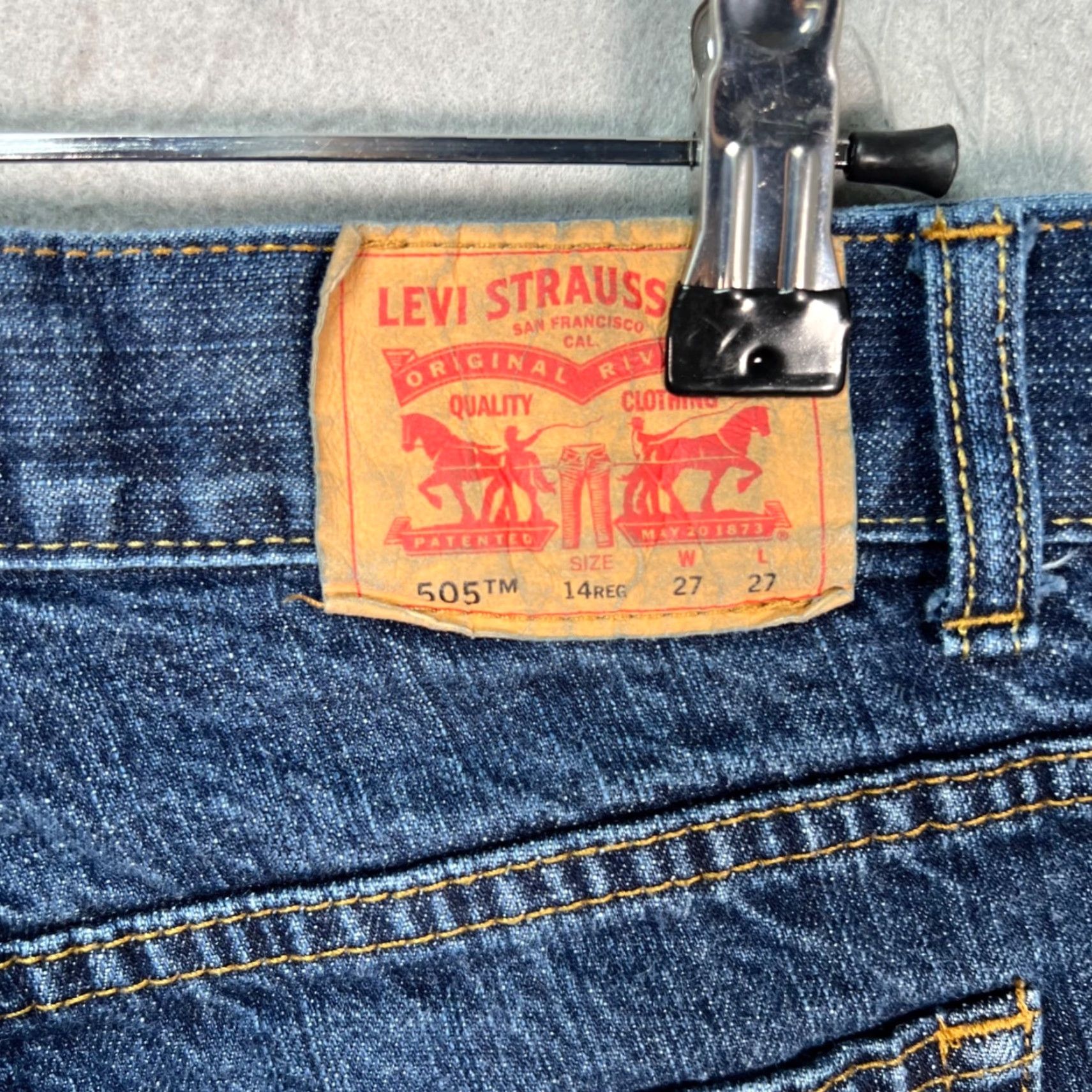 Levi's Levi's 505 Jeans Womens Regular Straight Denim Blue 27x27 Size 14 Adult 5-Pocket Cotton Mid Rise Size 36" / US 14 / IT 50 - 3 Thumbnail