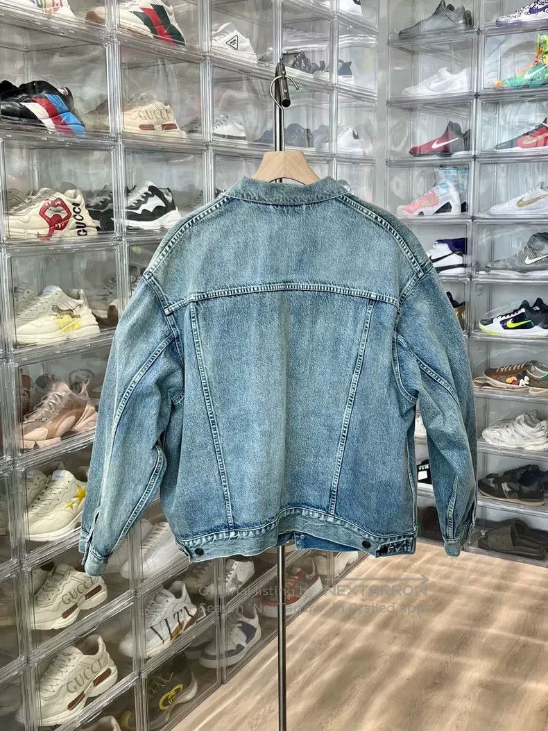 Balenciaga Balenciaga Embroidered logo denim jacket Size US L / EU 52-54 / 3 - 5 Thumbnail