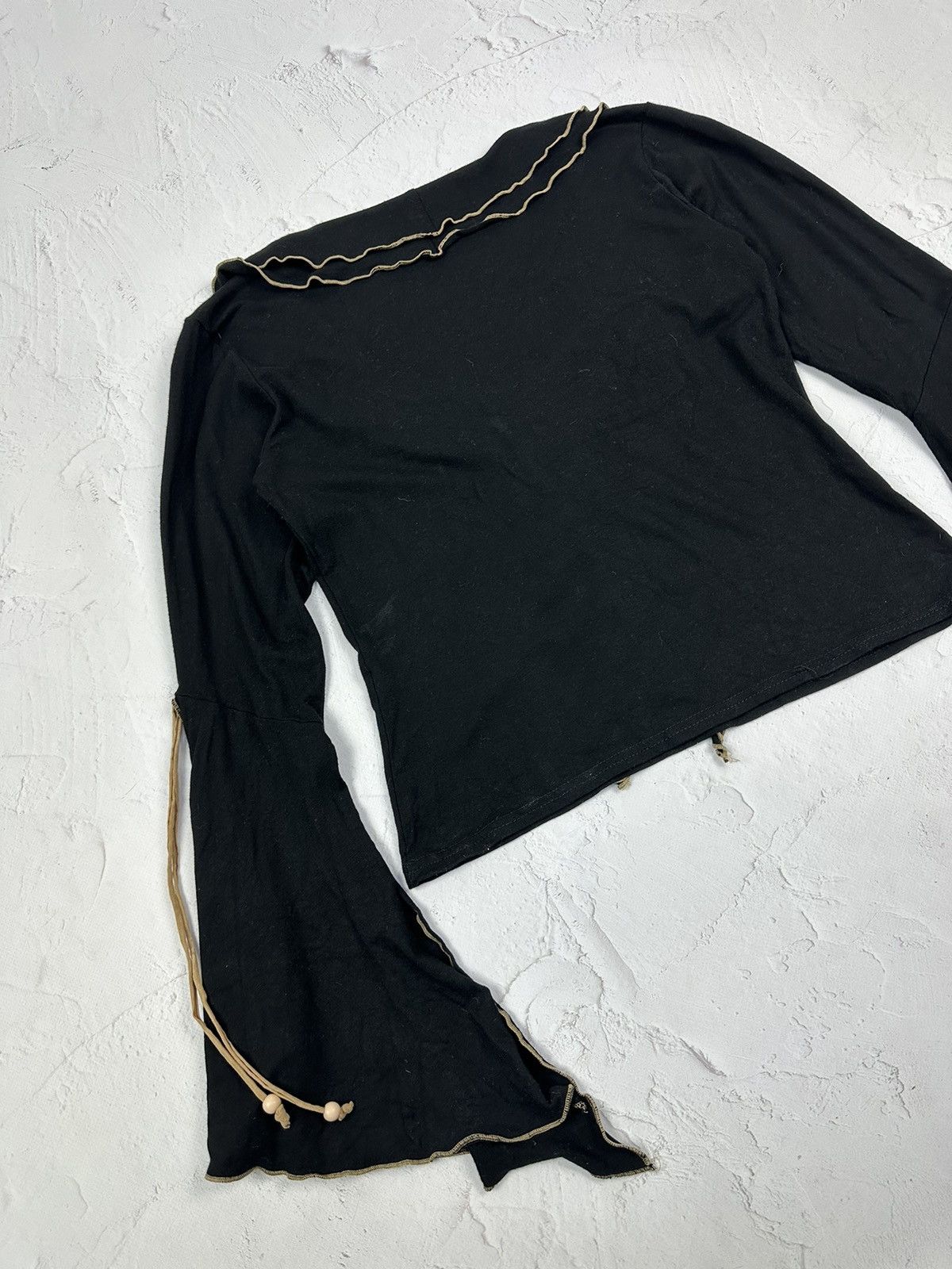 Vintage Vintage Flared Sleeve Black Sweater Size M / US 6-8 / IT 42-44 - 6 Thumbnail