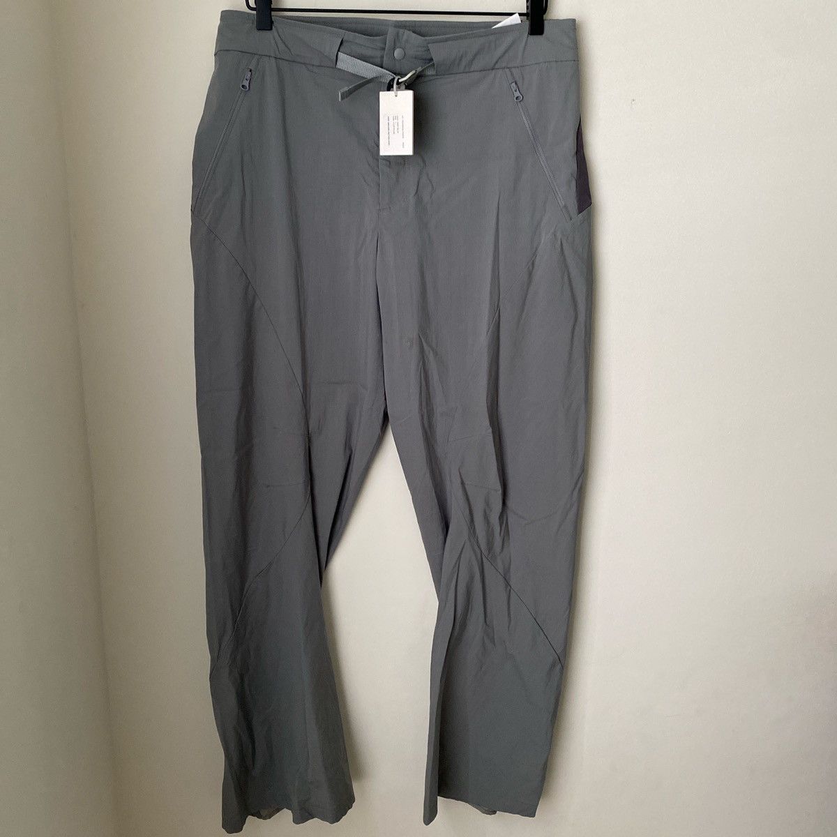 POST ARCHIVE FACTION (PAF) 4.0 Technical Pants RIGHT Size US 34 / EU 50 - 2 Thumbnail