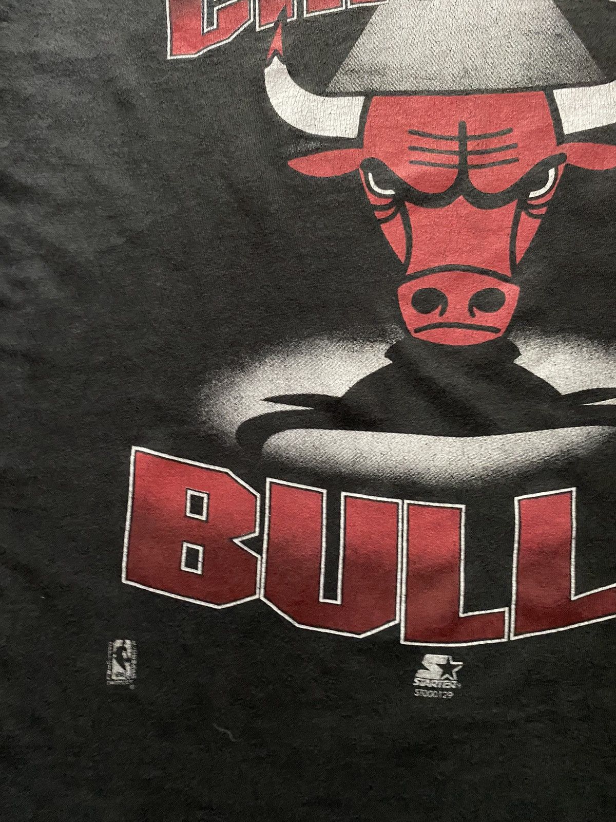 NBA × Starter × Vintage Vintage 90s NBA Chicago Bulls Starter USA Sun Faded T-Shirt Size US XL / EU 56 / 4 - 3 Thumbnail