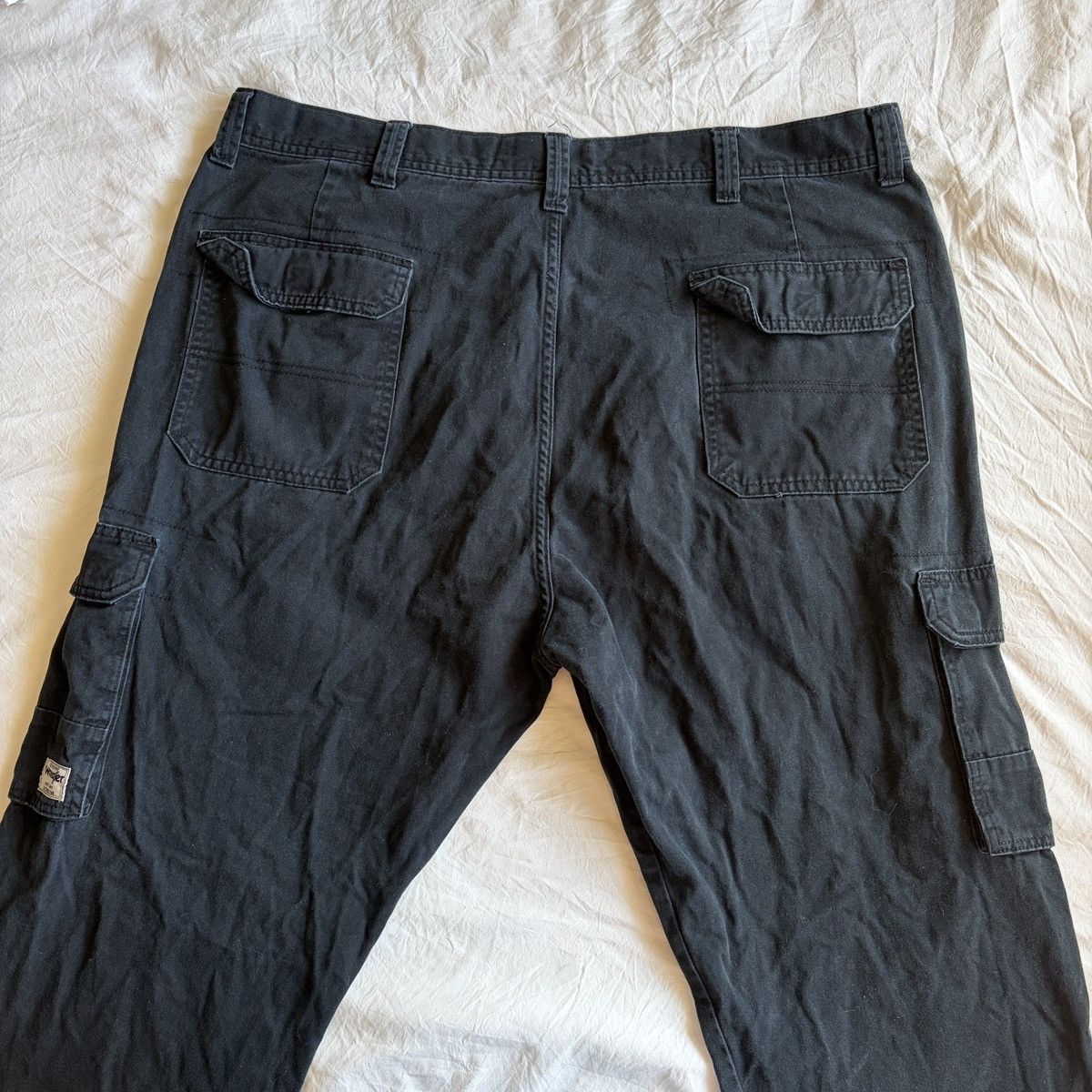 Wrangler Wrangler black cargo pants Size US 40 / EU 56 - 4 Thumbnail
