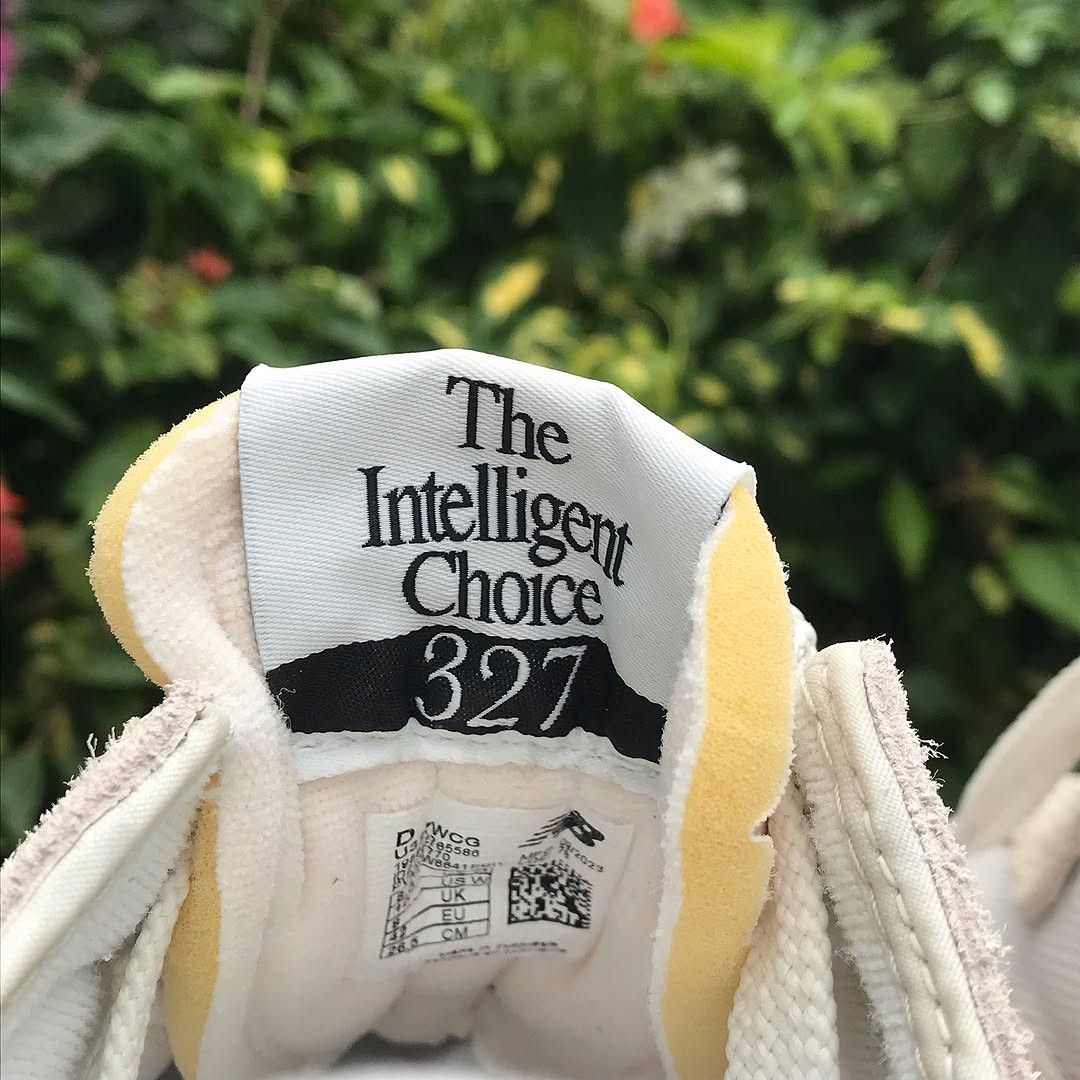 New Balance New Balance 327 Turtledove beige New Balance 327 Turtledove Size US 9 / EU 42 - 7 Thumbnail
