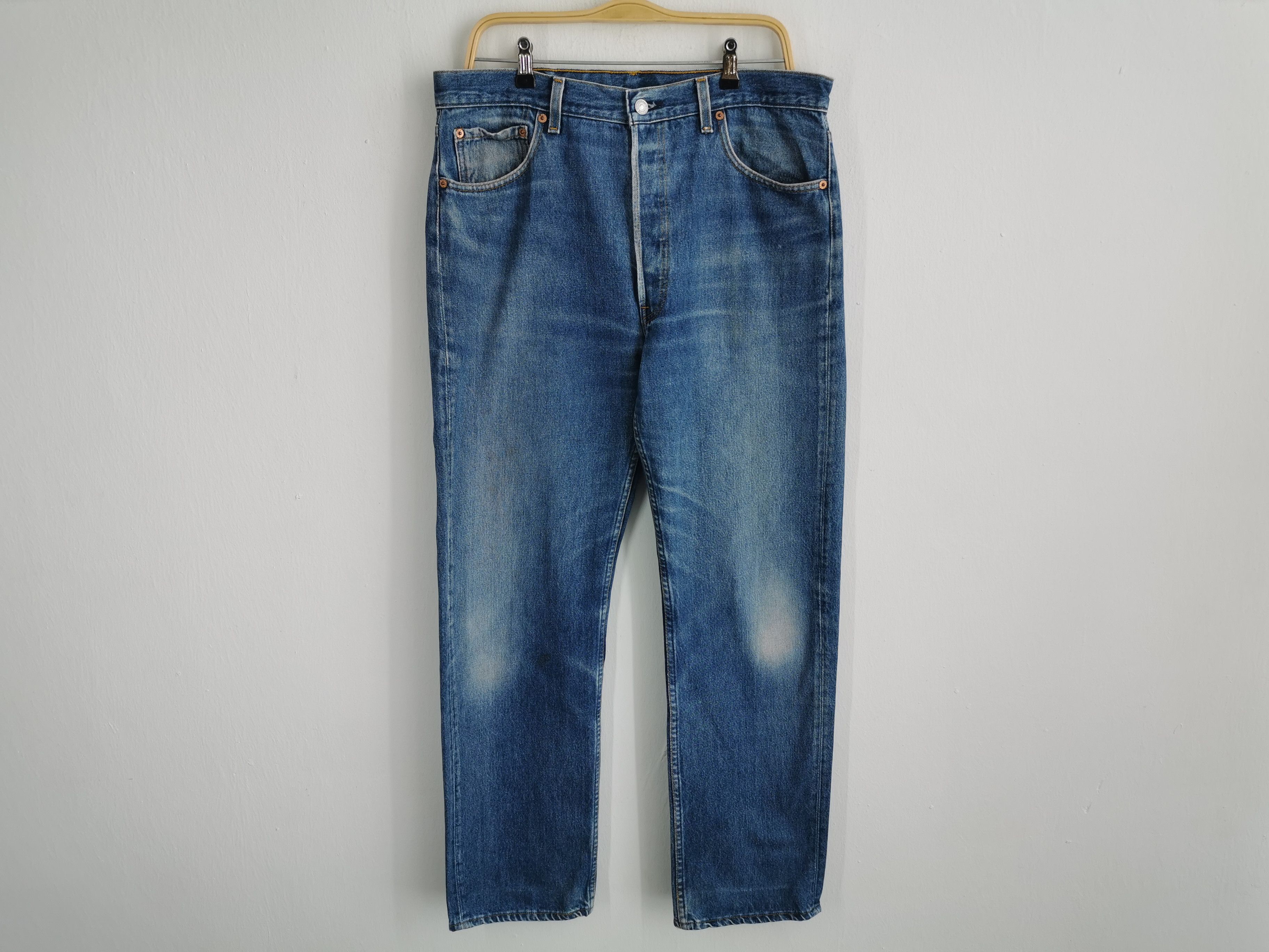 Levi's Vintage 90's Levis Lot 501 Denim Made In USA Size 30/36x32 Size US 36 / EU 52 - 2 Thumbnail