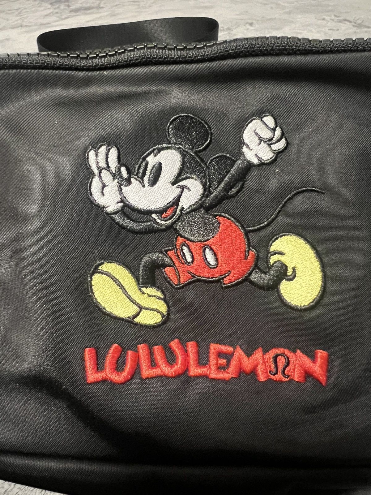 Lululemon Lululemon x Disney Mickey Size ONE SIZE - 2 Thumbnail