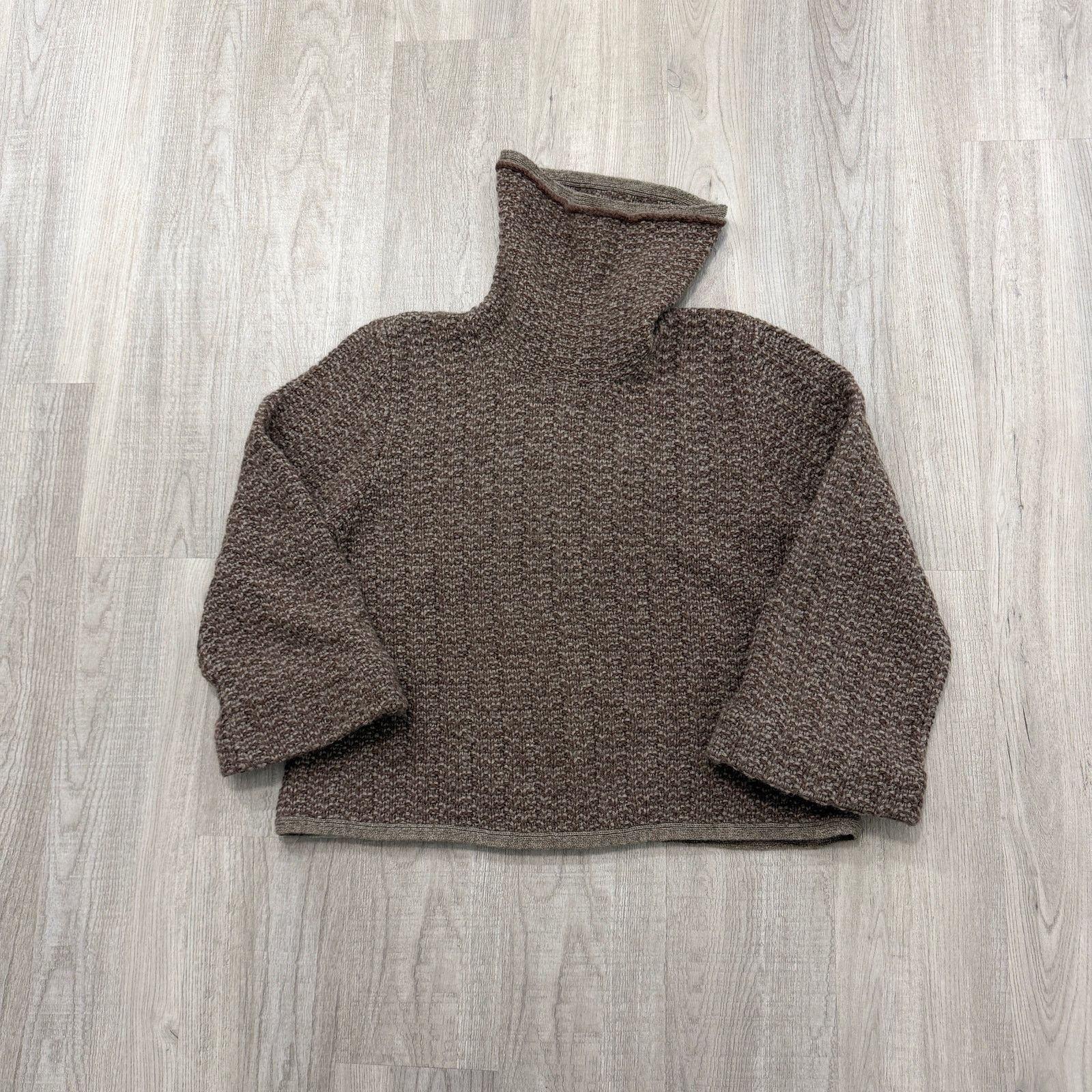 Vintage J Peterman 100% Wool Sweater Size Extra Small CS Brown Knit Size XS / US 0-2 / IT 36-38 - 1 Thumbnail