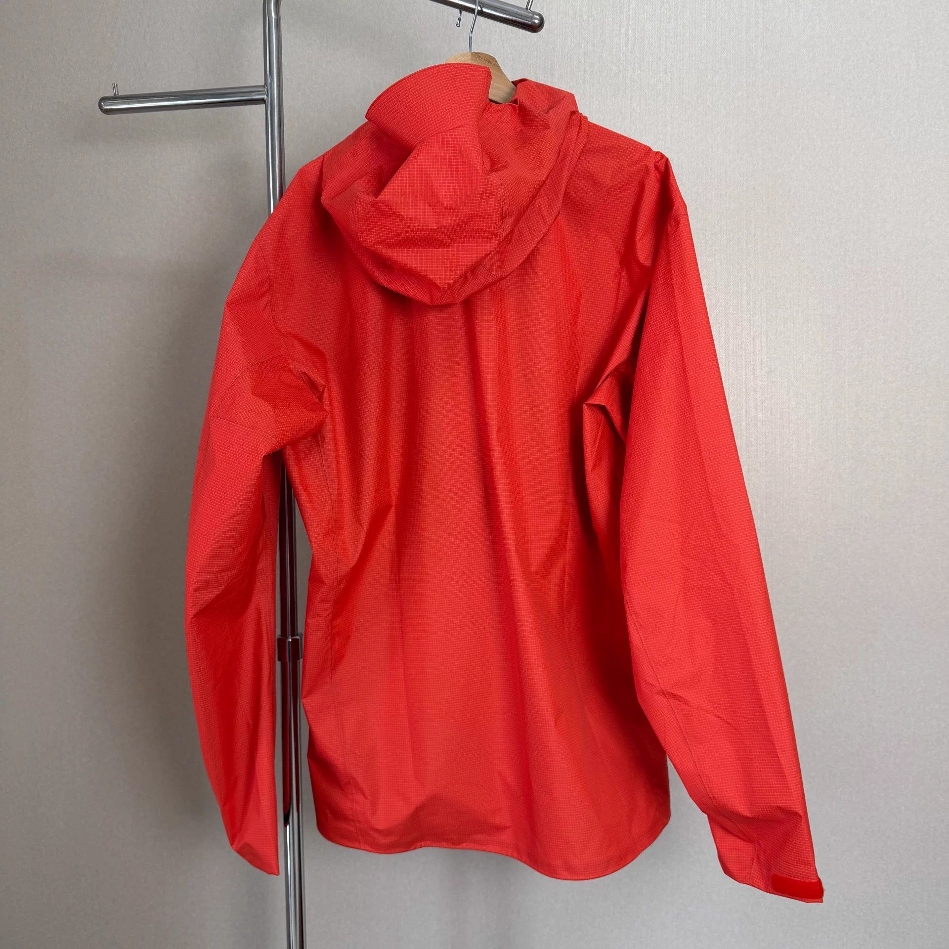 Arc'teryx Arcteryx Alpha SL Anorak Men's Dynasty Red XL Size US XL / EU 56 / 4 - 2 Thumbnail