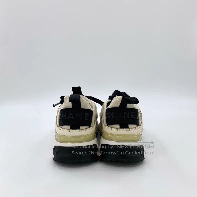 Chanel Chanel Colour-blocked logo lace-thed casual flat sneakers Size US 4.5 / IT 34.5 - 4 Thumbnail