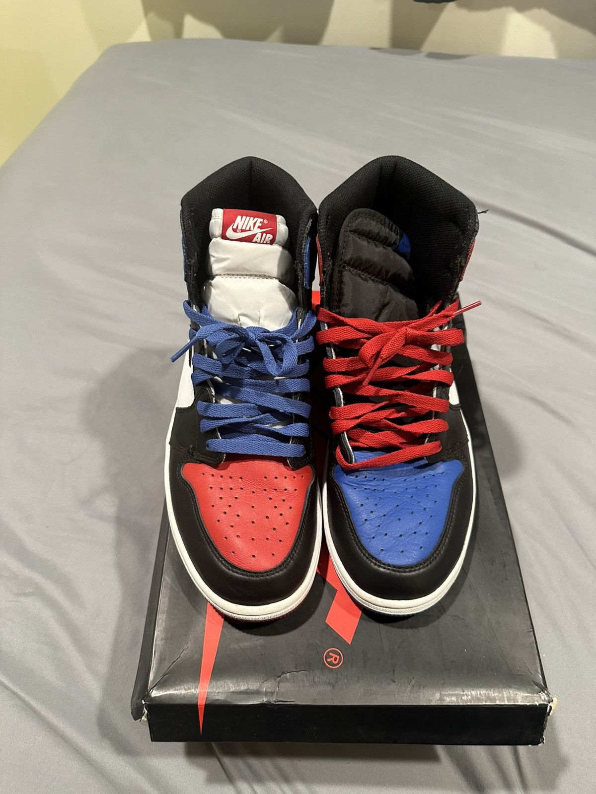 Jordan Brand ***RARE JORDAN 1 TOP 3 Size US 10.5 / EU 43-44 - 2 Thumbnail