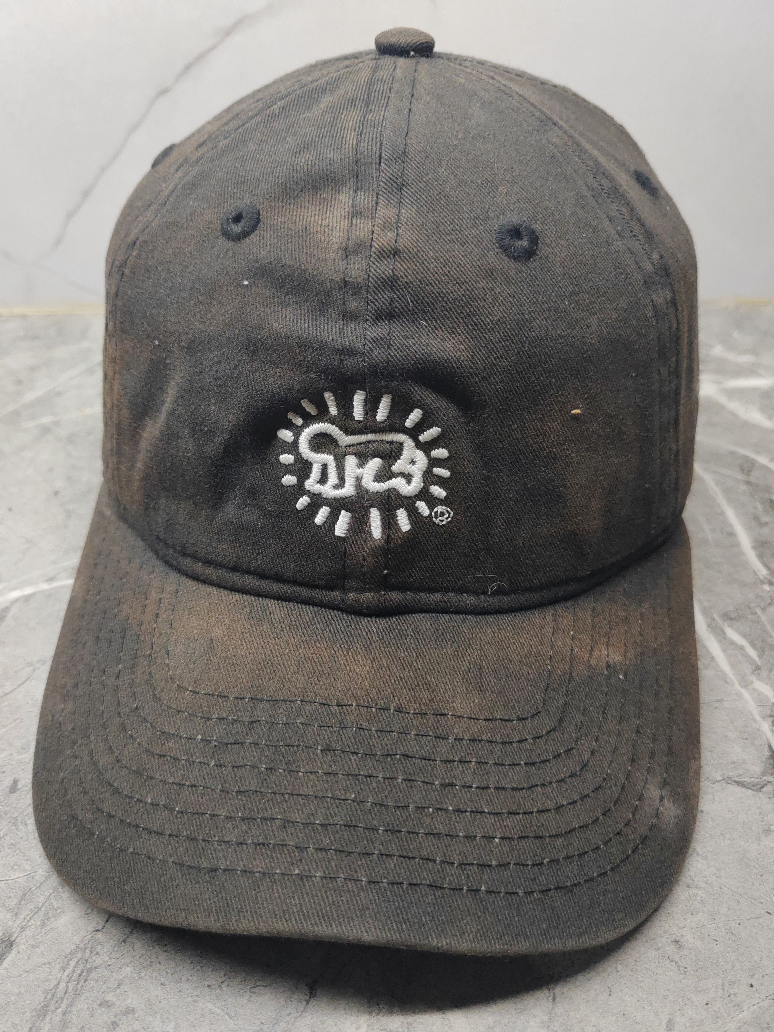 Keith Haring Vintage Keith Haring x New Era Faded Distressed Style Cap Size ONE SIZE - 1 Thumbnail
