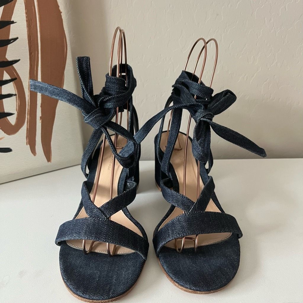 Gianvito Rossi Gianvito Rossi Janis Dark Blue Denim Strappy Lace Up Block H Size US 8.5 / IT 38.5 - 3 Thumbnail