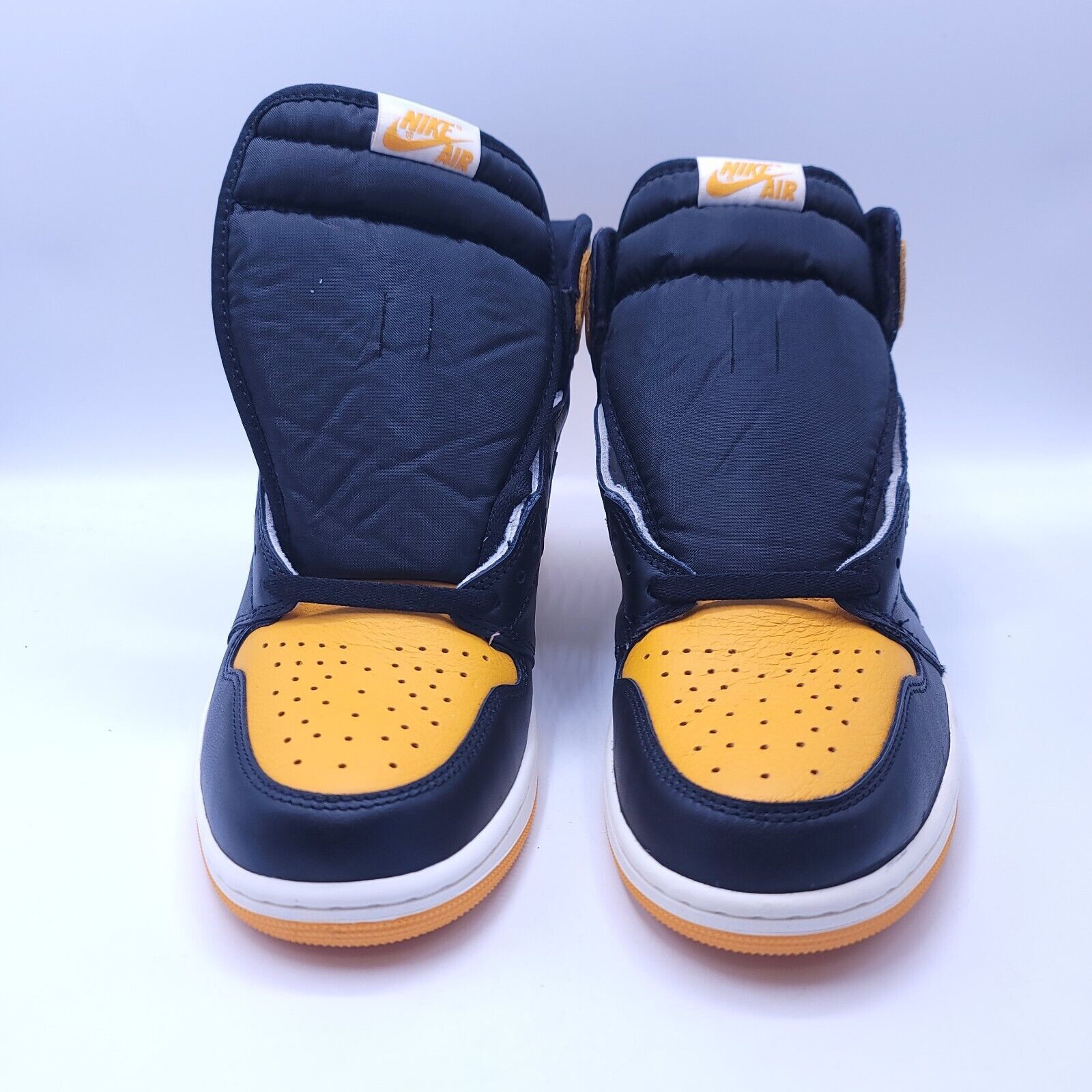 Nike Nike Air Jordan 1 Retro High Shoe Mens Size 10.5 555088-711 Size US 10.5 / EU 43-44 - 2 Thumbnail
