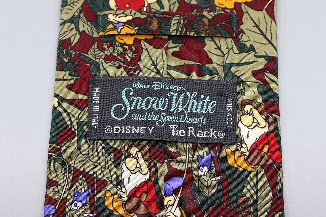 Disney Vintage Disney Silk Tie – Snow White & the Seven Dwarfs Size ONE SIZE - 3 Thumbnail