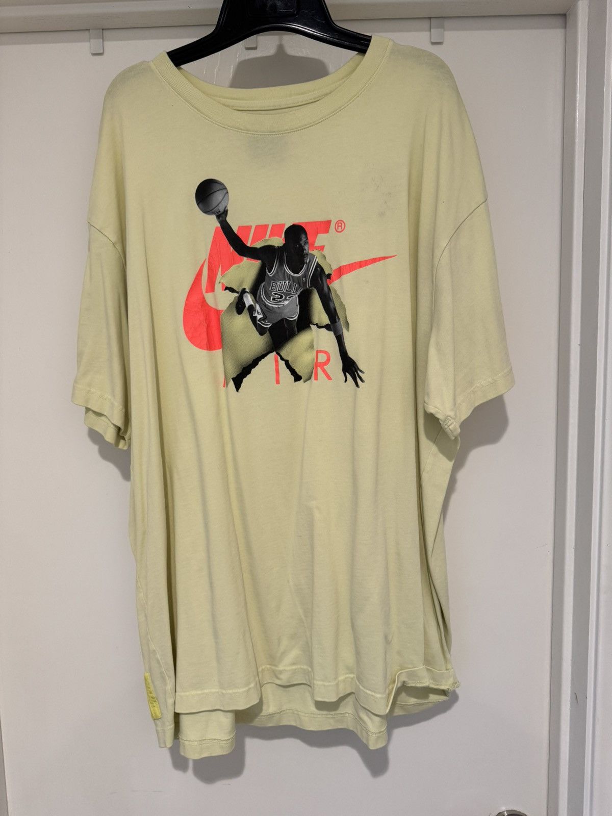 Jordan Brand Nike x Union Jordan Tee Shirt Yellow Size XXL Size US XXL / EU 58 / 5 - 1 Thumbnail
