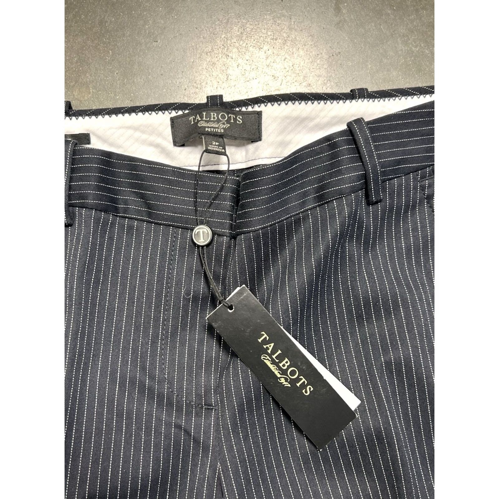 Talbots Talbots Women’s 2P Black Pinstripe Dress Pants Straight Leg Flat Front NWT Size 26" / US 2 / IT 38 - 2 Thumbnail