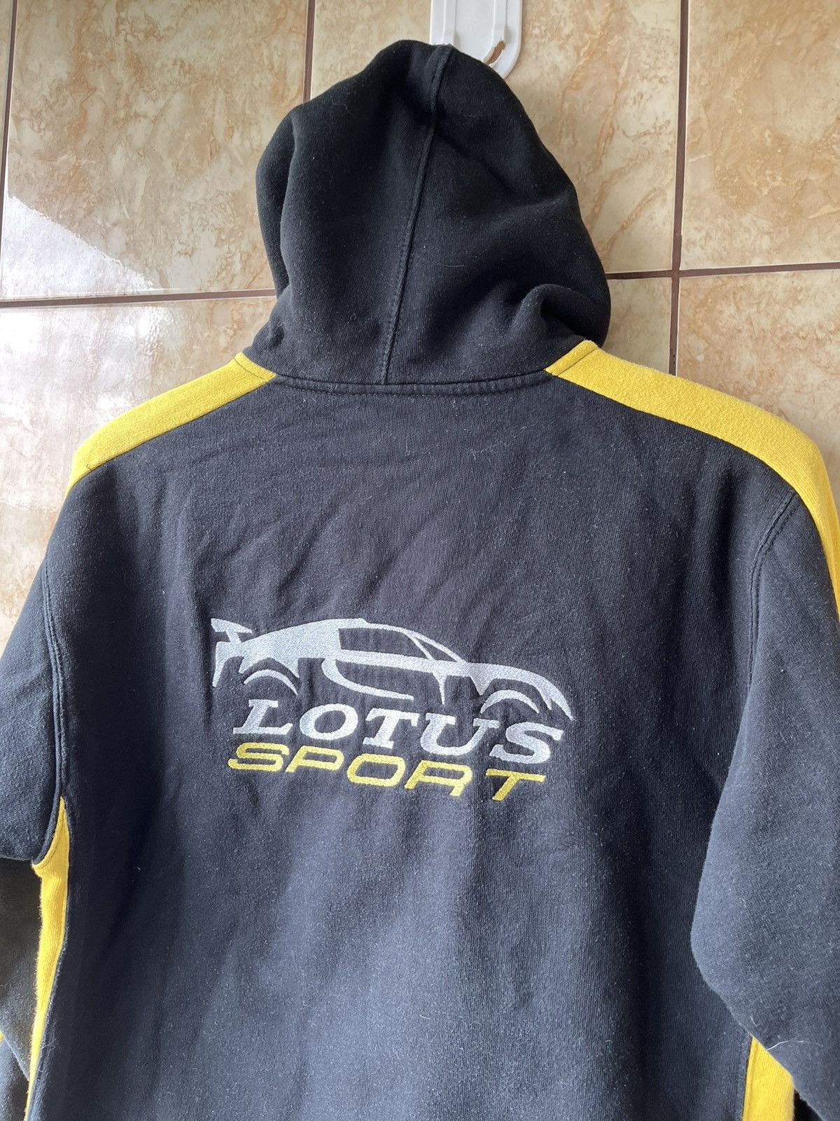 Formula 1 Vintage Lotus Sport Racing Formula Uno hoodie Size US M / EU 48-50 / 2 - 4 Thumbnail