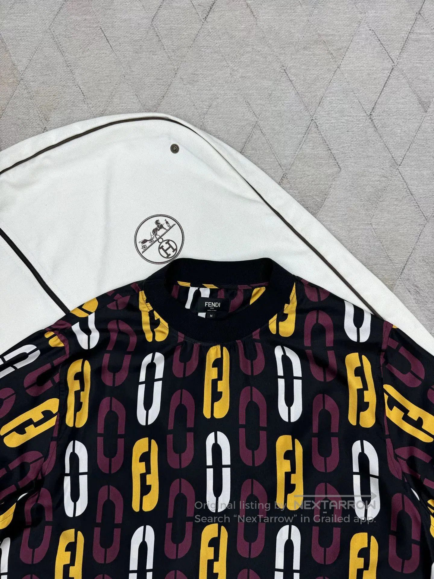 Fendi Fendi FF Logo Silk Short-Sleeve Top. Size US M / EU 48-50 / 2 - 2 Thumbnail