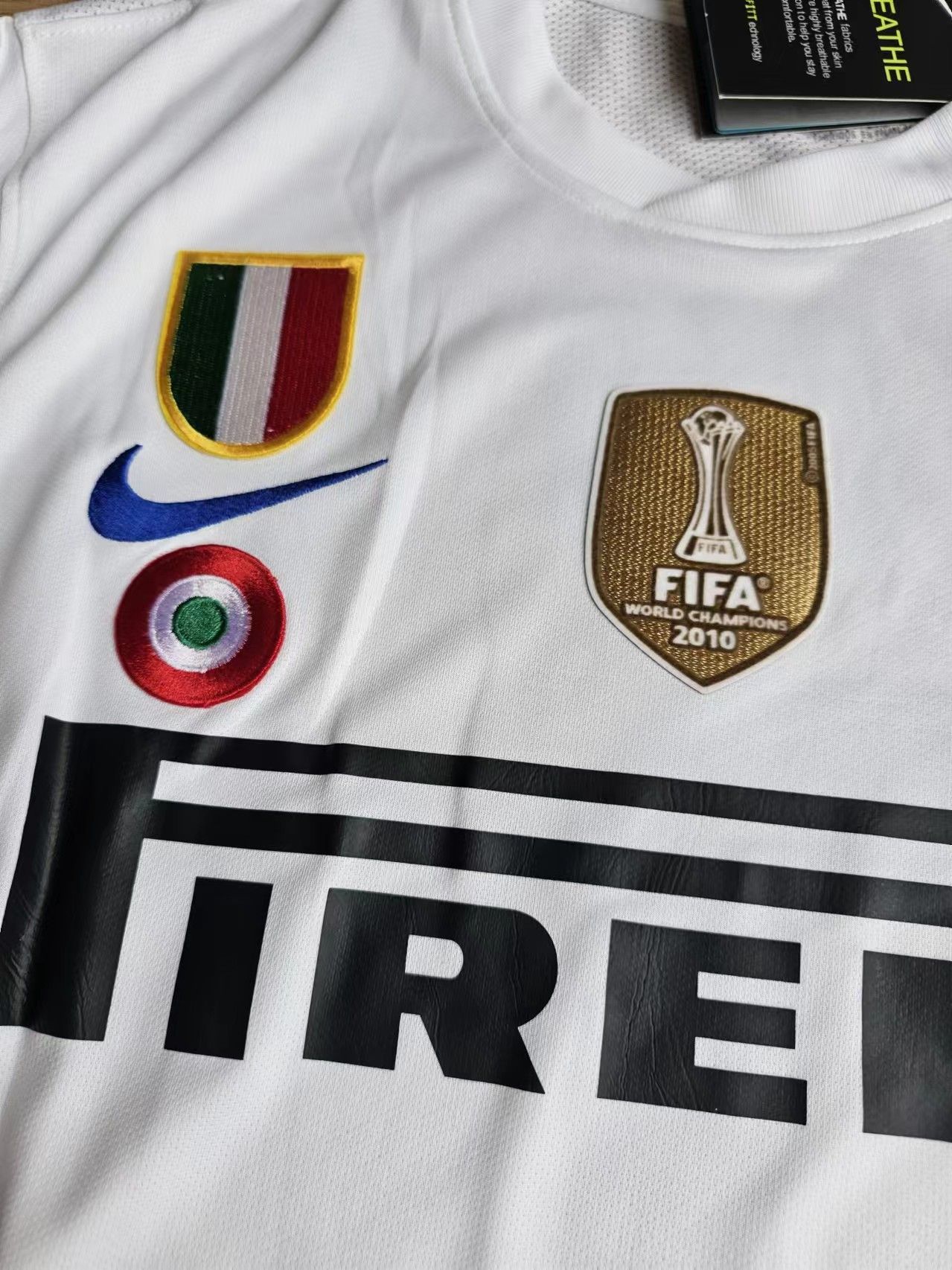 Other 2010 Inter Milan 9 Eto'o Jersey Away Size US M / EU 48-50 / 2 - 3 Thumbnail