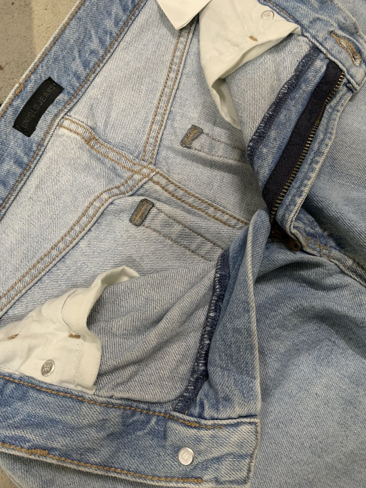 Undercover × Uniqlo Vintage Uniqlo Faded Straight Leg Distressed Grunge Jeans Size US 27 - 17 Thumbnail