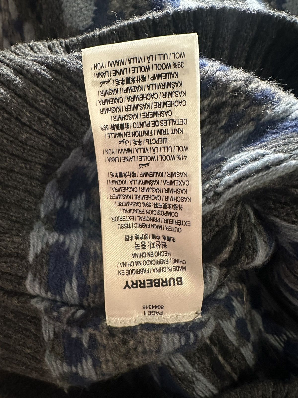 Burberry Burberry Fair Isle Wool Cashmere Logo Sweater M Size US M / EU 48-50 / 2 - 9 Thumbnail