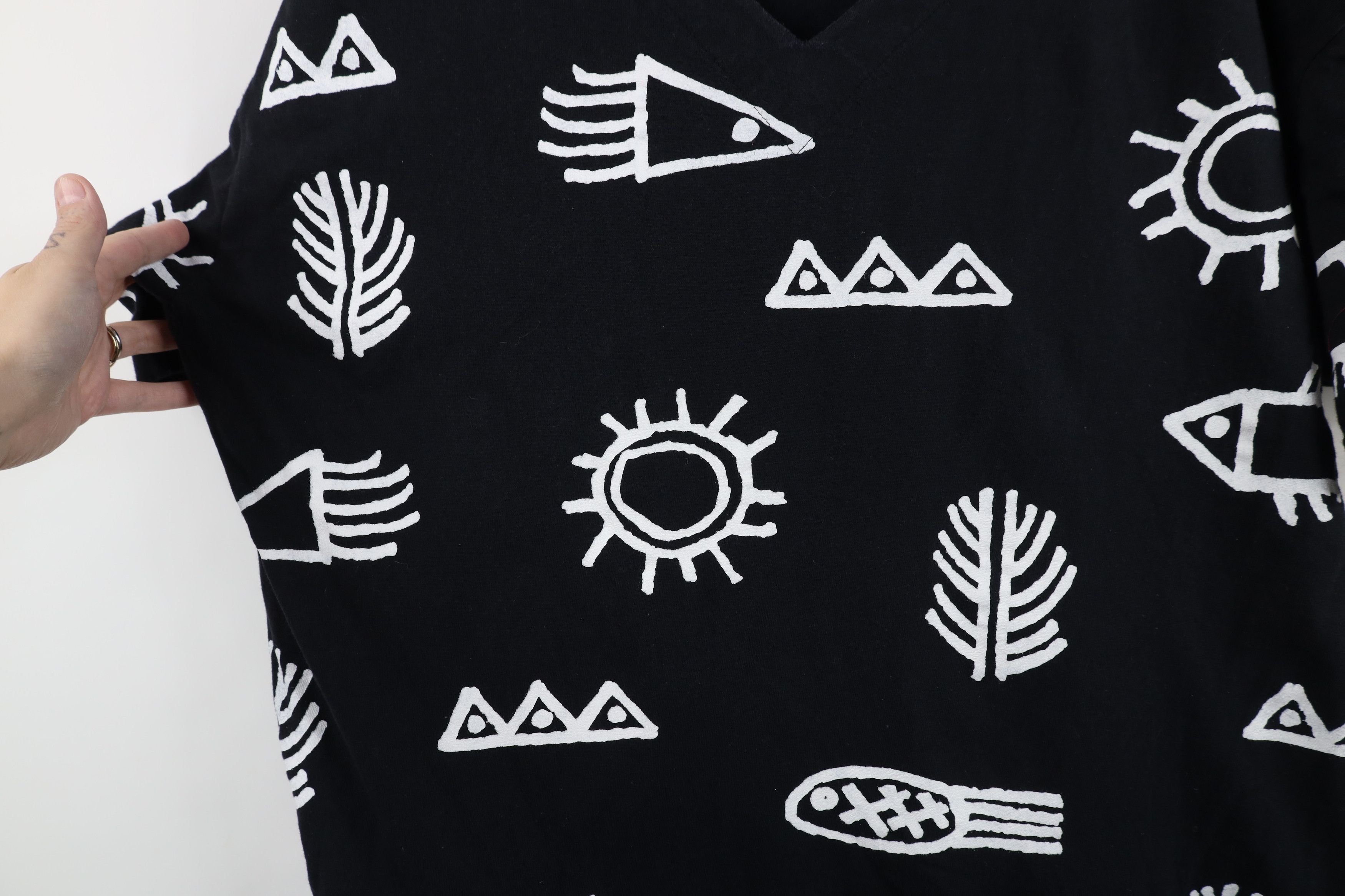 Vintage Vintage 90s Lagenlook Abstract Art Baggy Fit T-Shirt USA Size L / US 10 / IT 46 - 6 Thumbnail