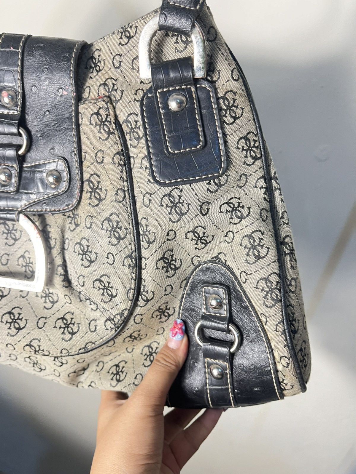 Guess Vtg guess buckled bag Size ONE SIZE - 4 Thumbnail