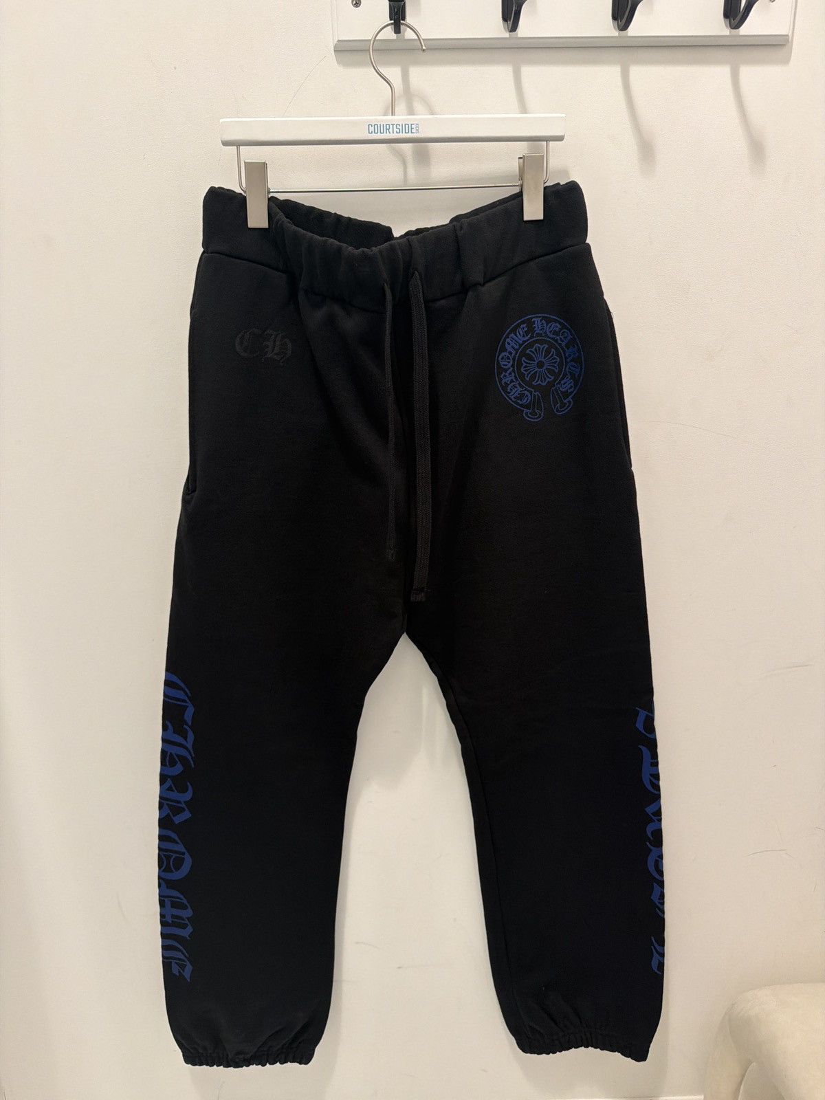 Chrome Hearts Chrome Hearts Blue Horseshoe Black Sweatpants Size US 36 / EU 52 - 1 Thumbnail