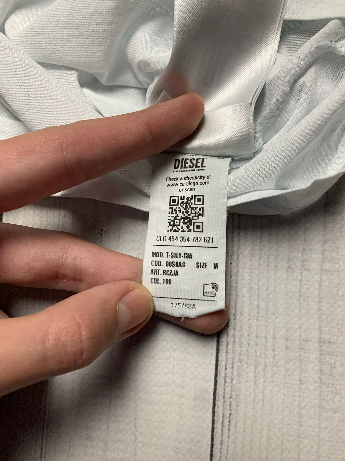 Diesel × Vintage Diesel tee big logo white size M Size US M / EU 48-50 / 2 - 8 Thumbnail