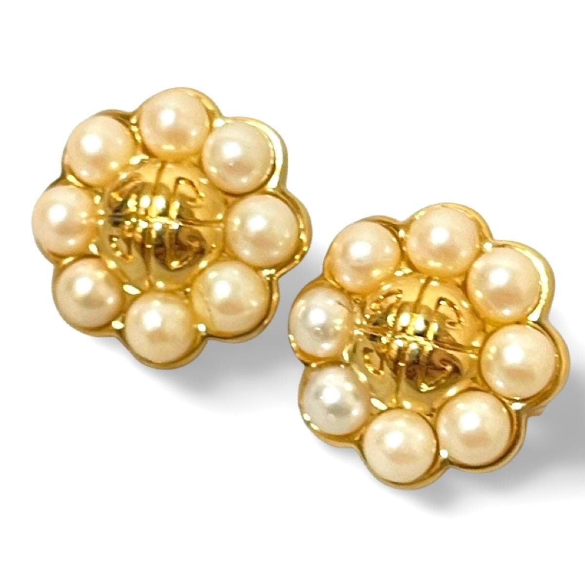 Givenchy Vintage Givenchy golden flower earrings with faux pearls Size ONE SIZE - 1 Thumbnail