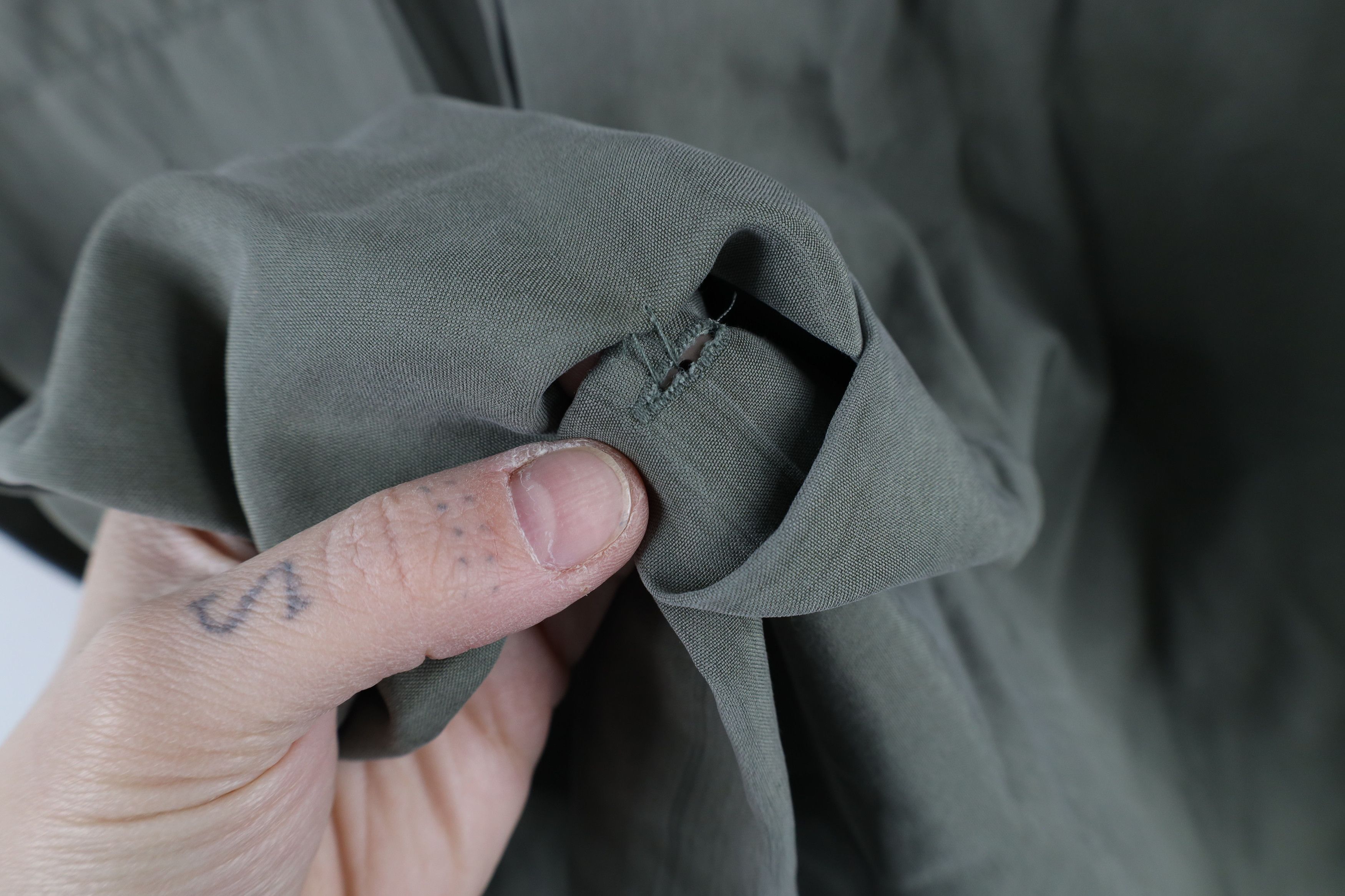 Vintage Vintage 90s Streetwear Silk Looped Collar Board Button Shirt Size US S / EU 44-46 / 1 - 6 Thumbnail