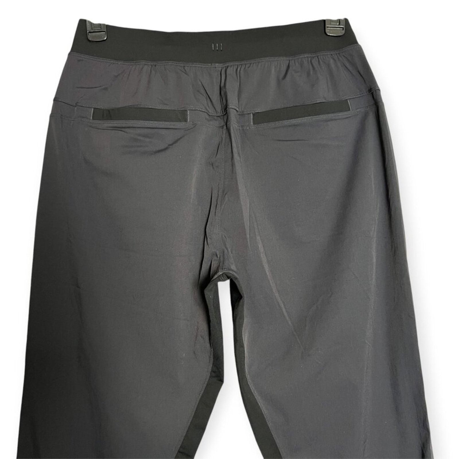 Lululemon Lululemon Great Wall Pant 32" SIZE M Black Gray Lightweight Size US 32 / EU 48 - 7 Thumbnail